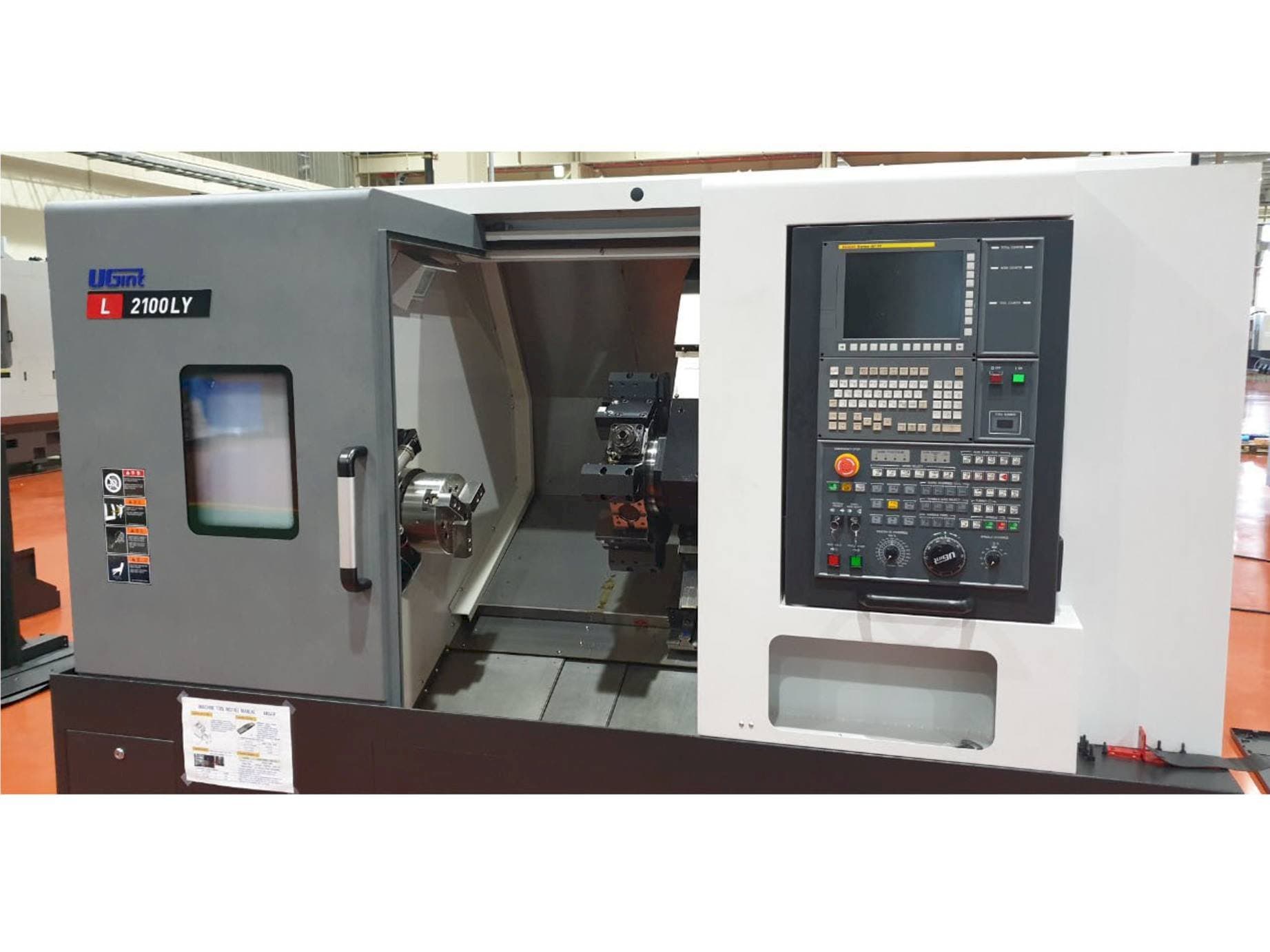 Vista Frontal  da UGINT L2100LY  máquina