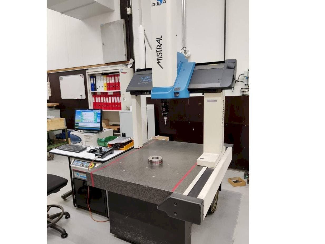 Vista Frontal  da DEA 70705  máquina