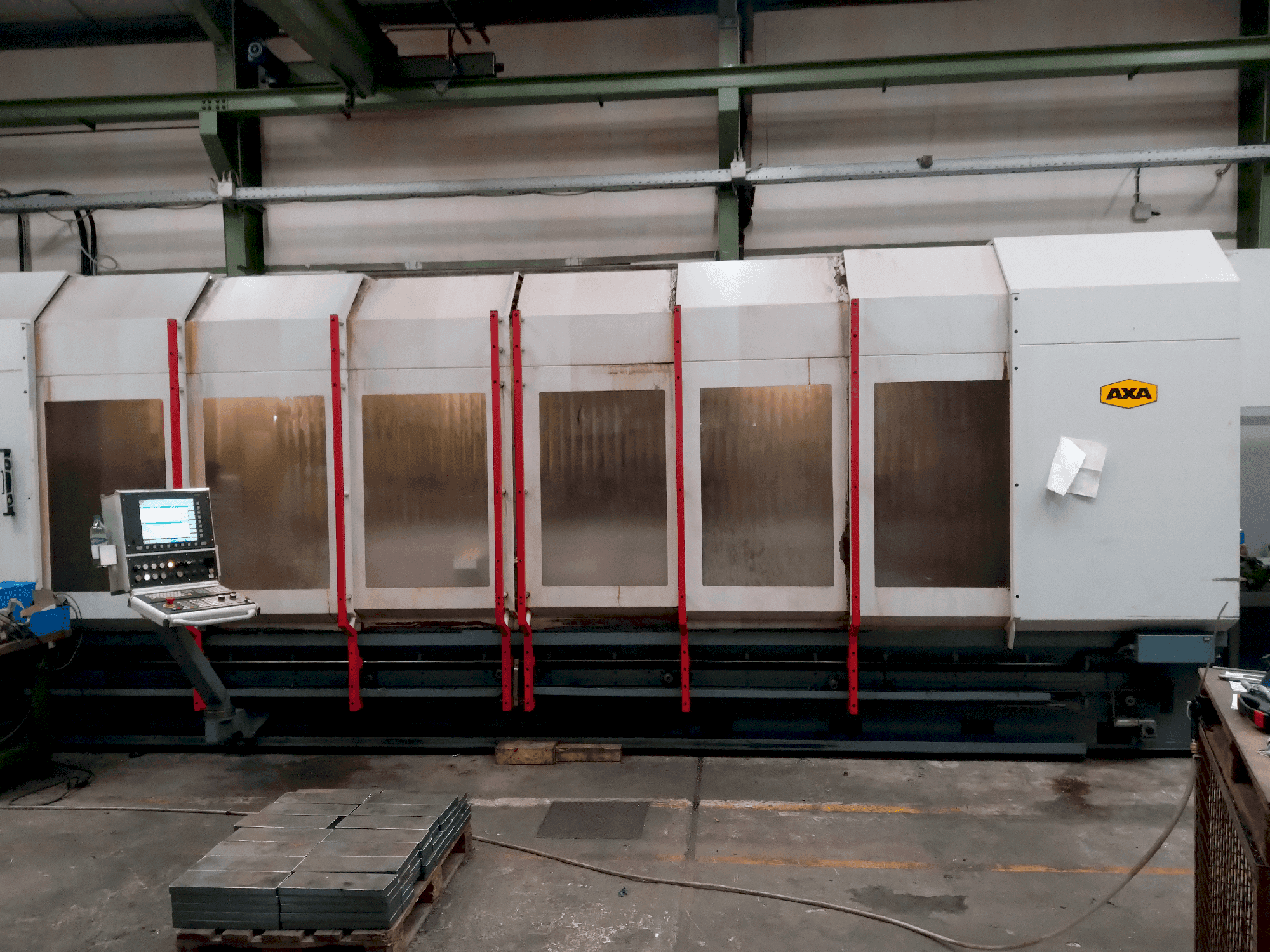 Vista Frontal  da AXA VHC-2-5000-XTS-50  máquina