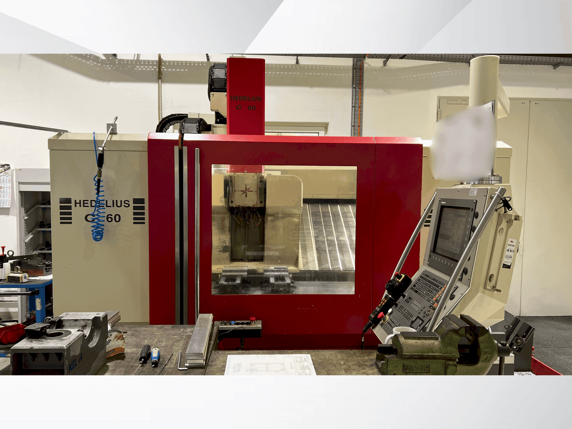 Vista Frontal  da HEDELIUS C60S-1200  máquina