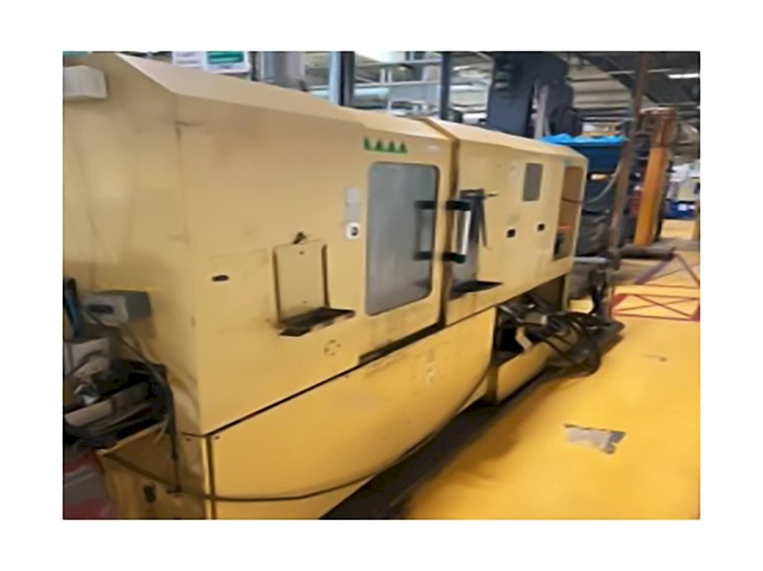 Vista Frontal  da TAJMAC-ZPS SAL 100/4  máquina