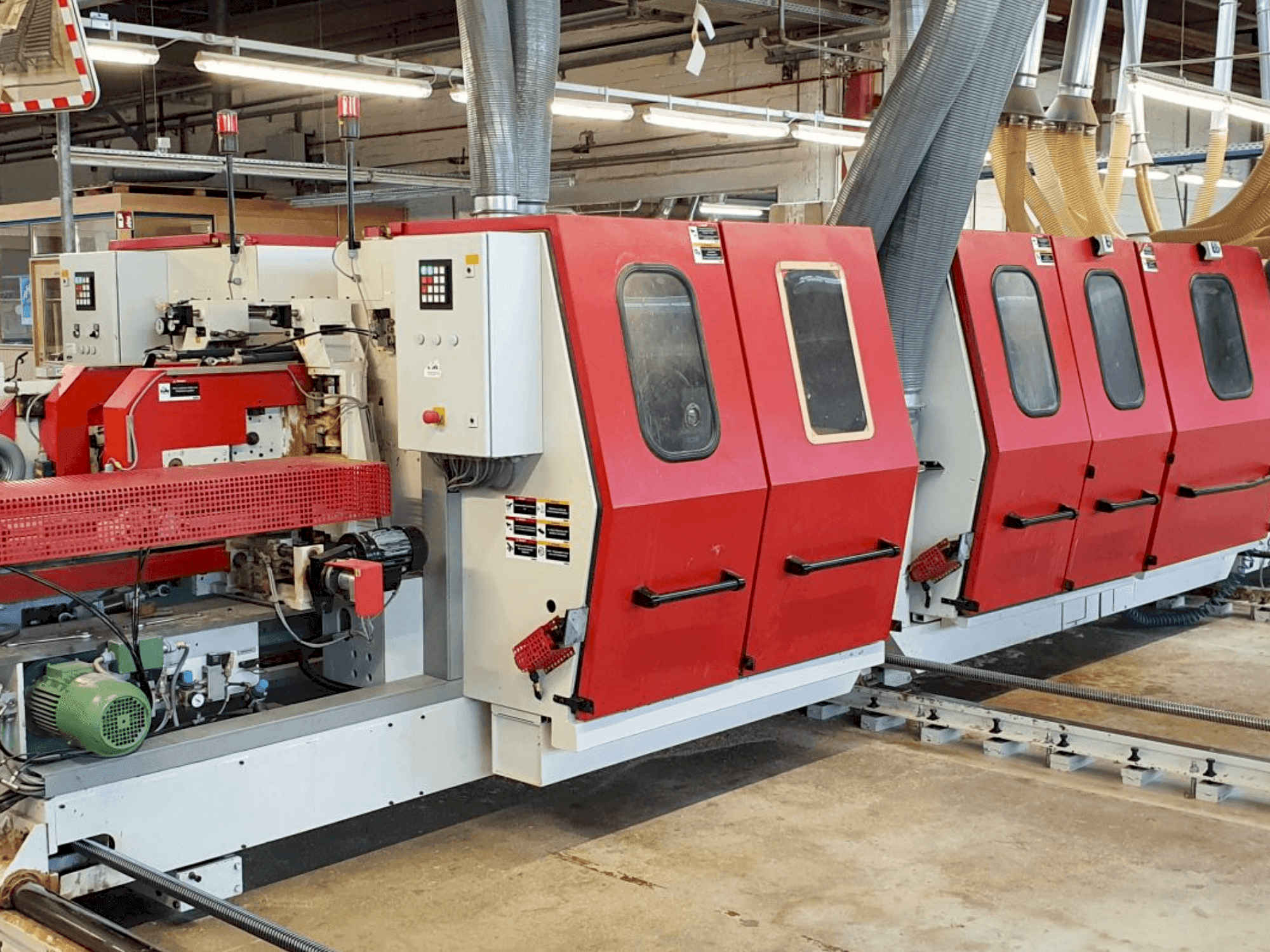 Vista Frontal  da WEHRMANN Combima (2007)  máquina