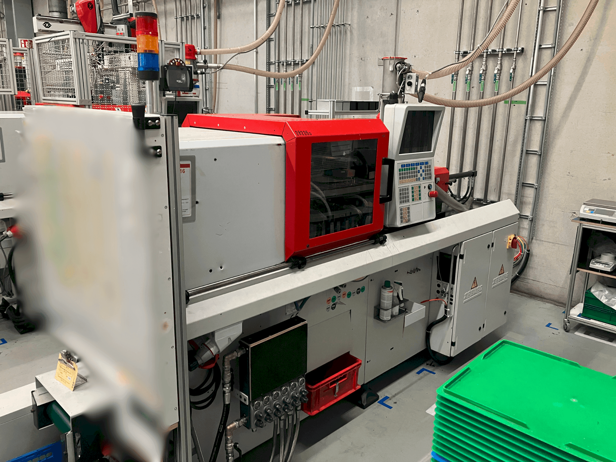 Vista Frontal  da Arburg Allrounder 270 S 250-60  máquina