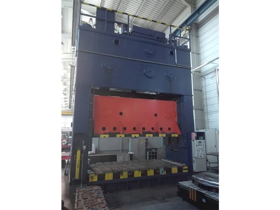 Vista Frontal  da Erfurt PKZZ 1000/4000  máquina