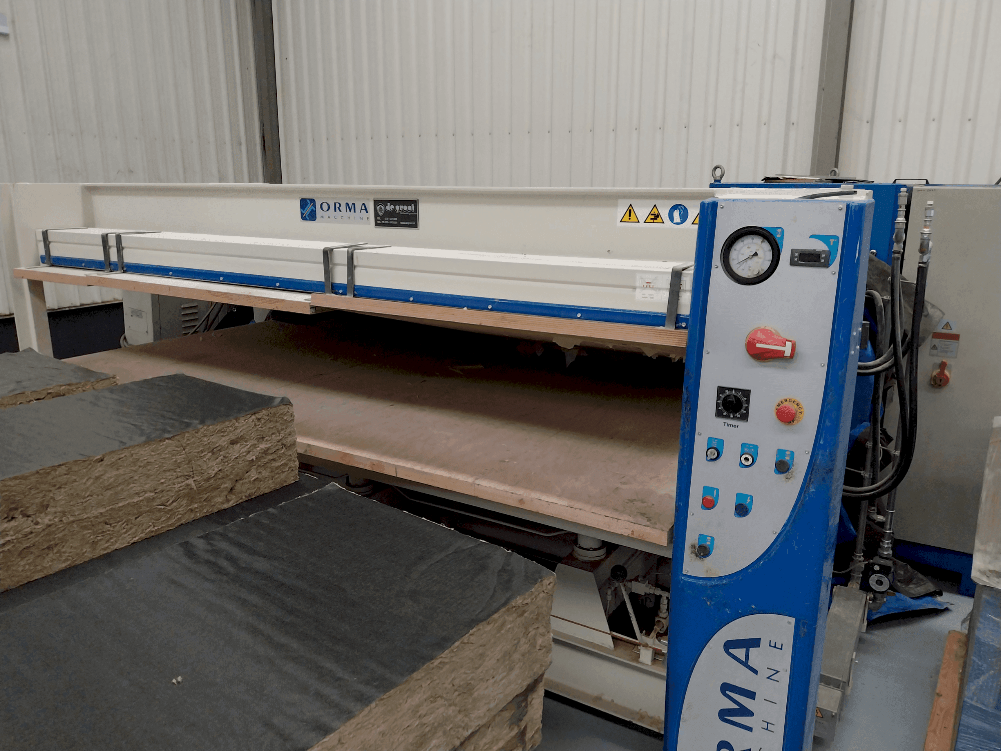 Vista Frontal  da ORMA C/6 30/13 AS-BA (2009)  máquina