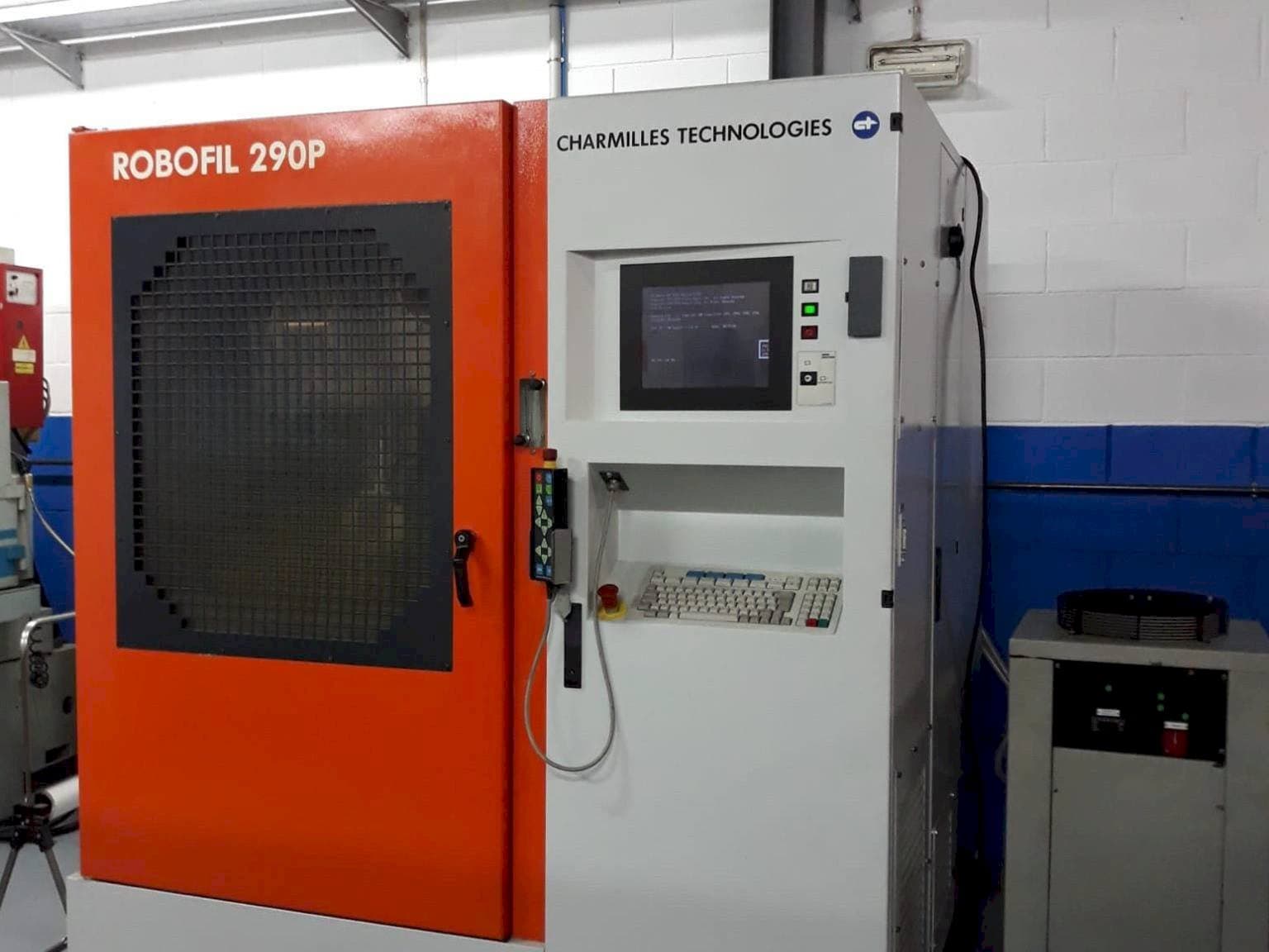 Vista Frontal  da CHARMILLES ROBOFIL 290 P  máquina