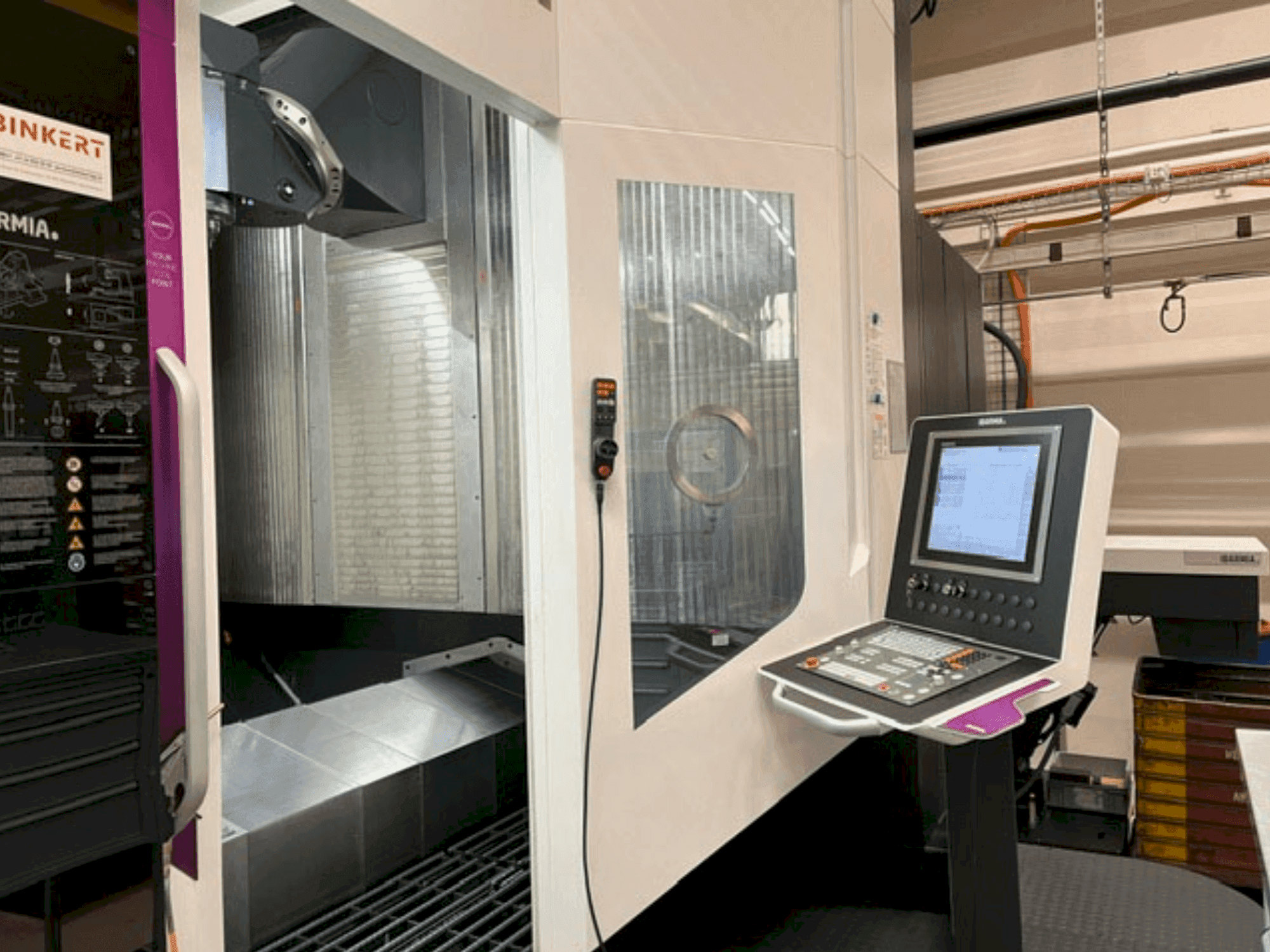 Vista Frontal  da IBARMIA THC 22 Extreme  máquina