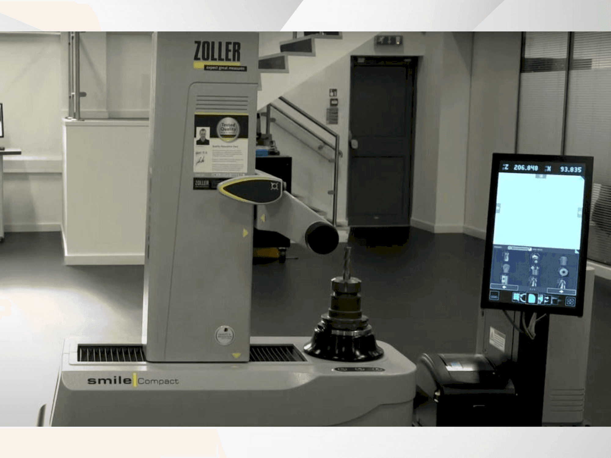 Vista Frontal  da Zoller Smile Pilot 4.0  máquina