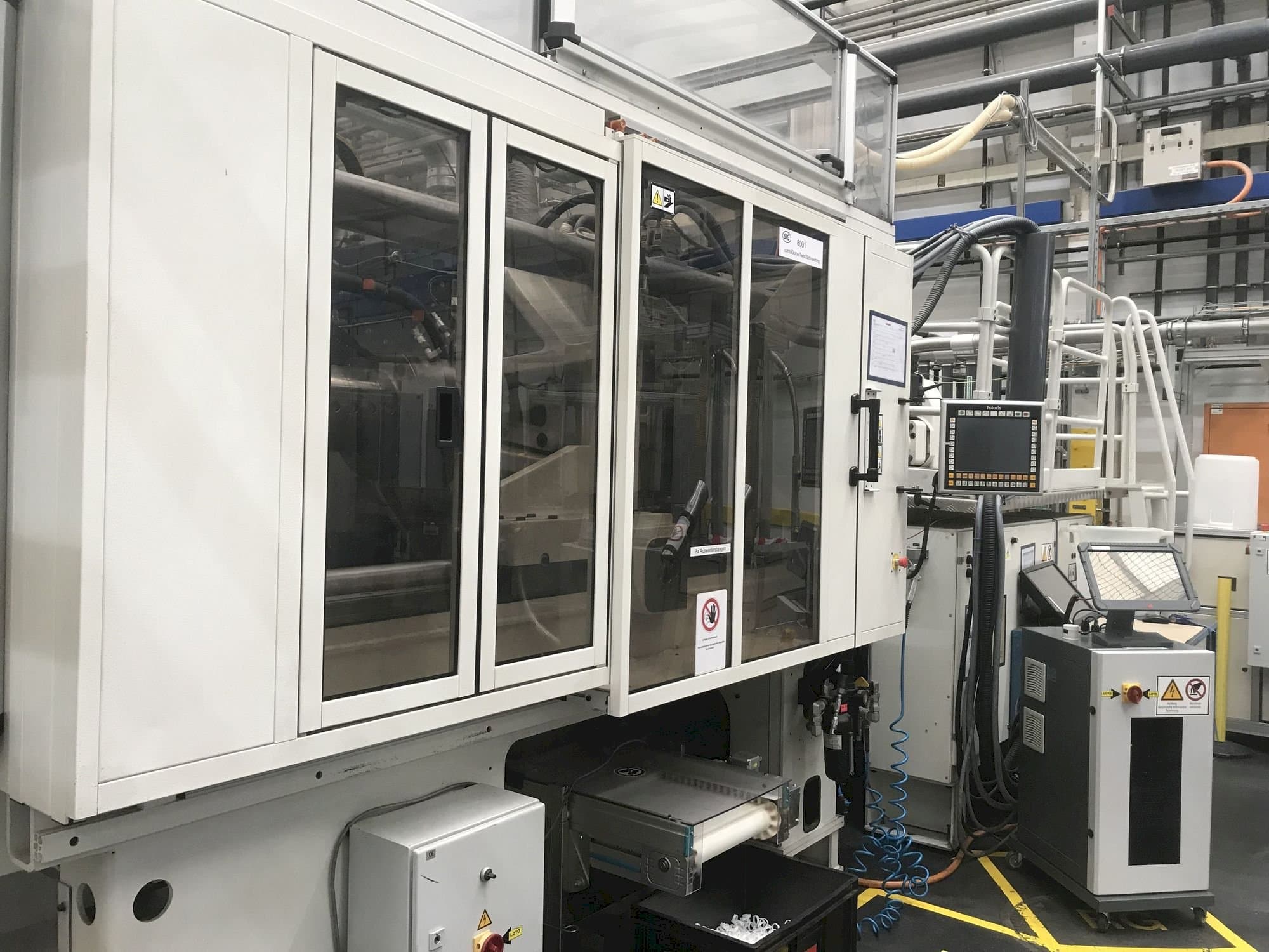 Vista Frontal  da Husky H300 RS 45/38  máquina