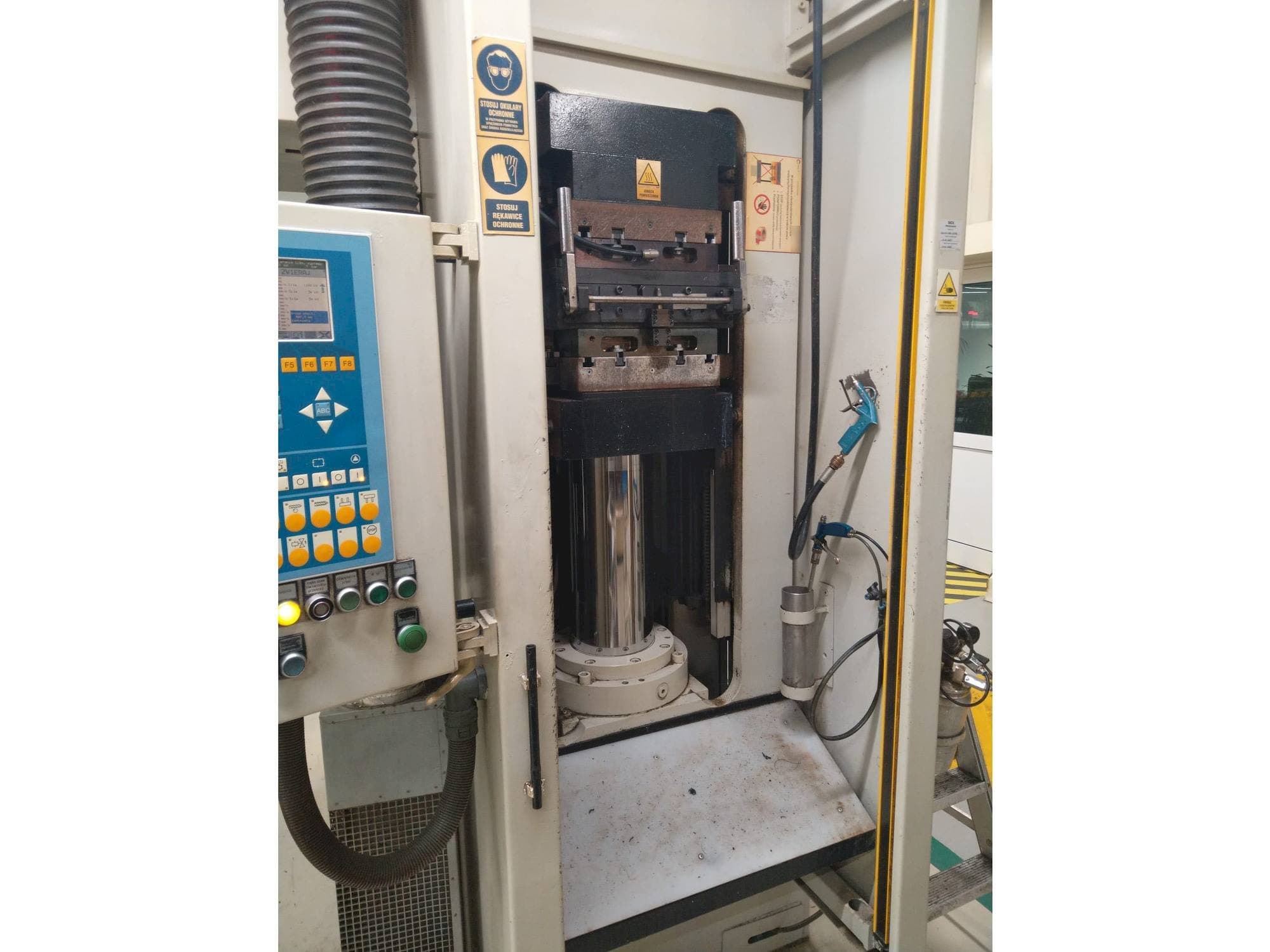 Vista Lateral Esquerda  da LWB STEINL VRE 1100/1000  máquina