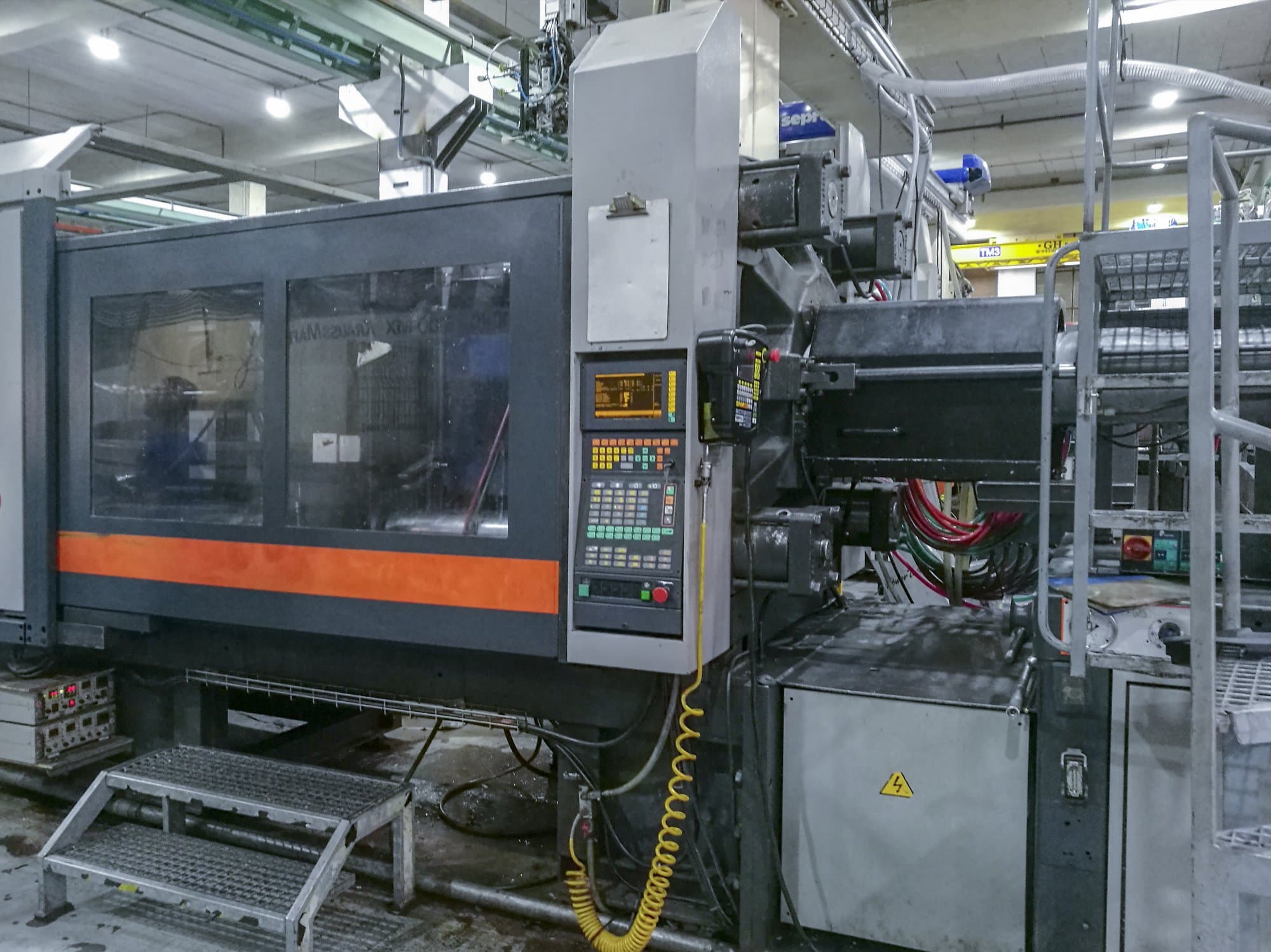 Vista Direita  da SANDRETTO 4435-550  máquina