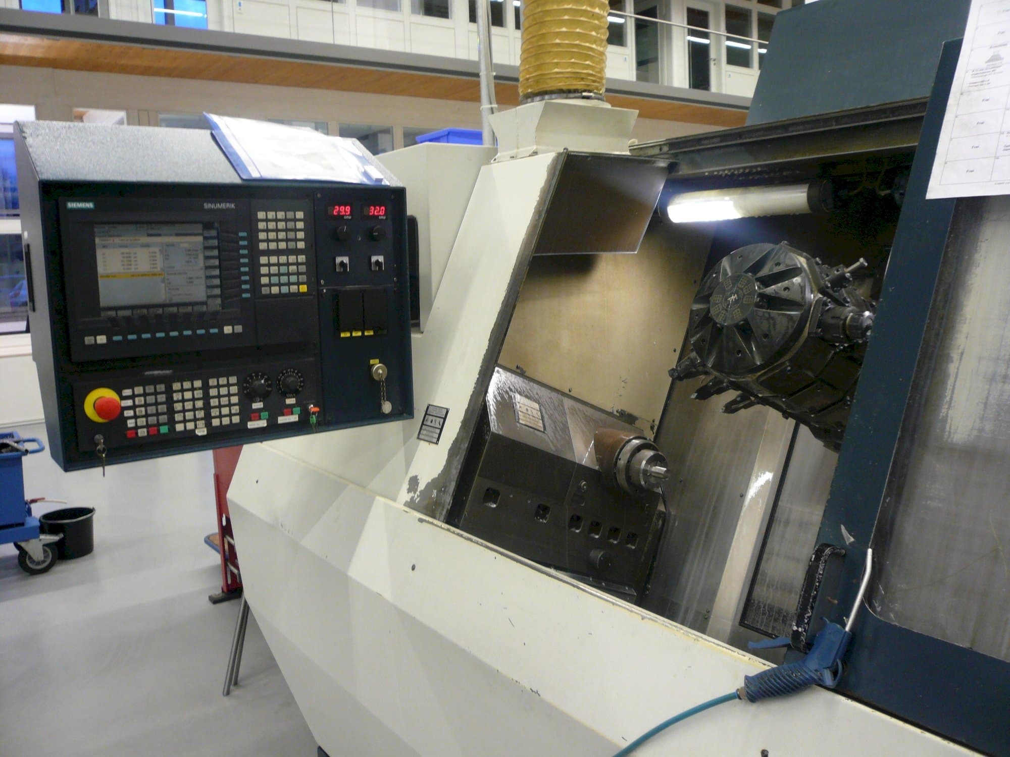 Vista Frontal  da SPINNER TM  máquina