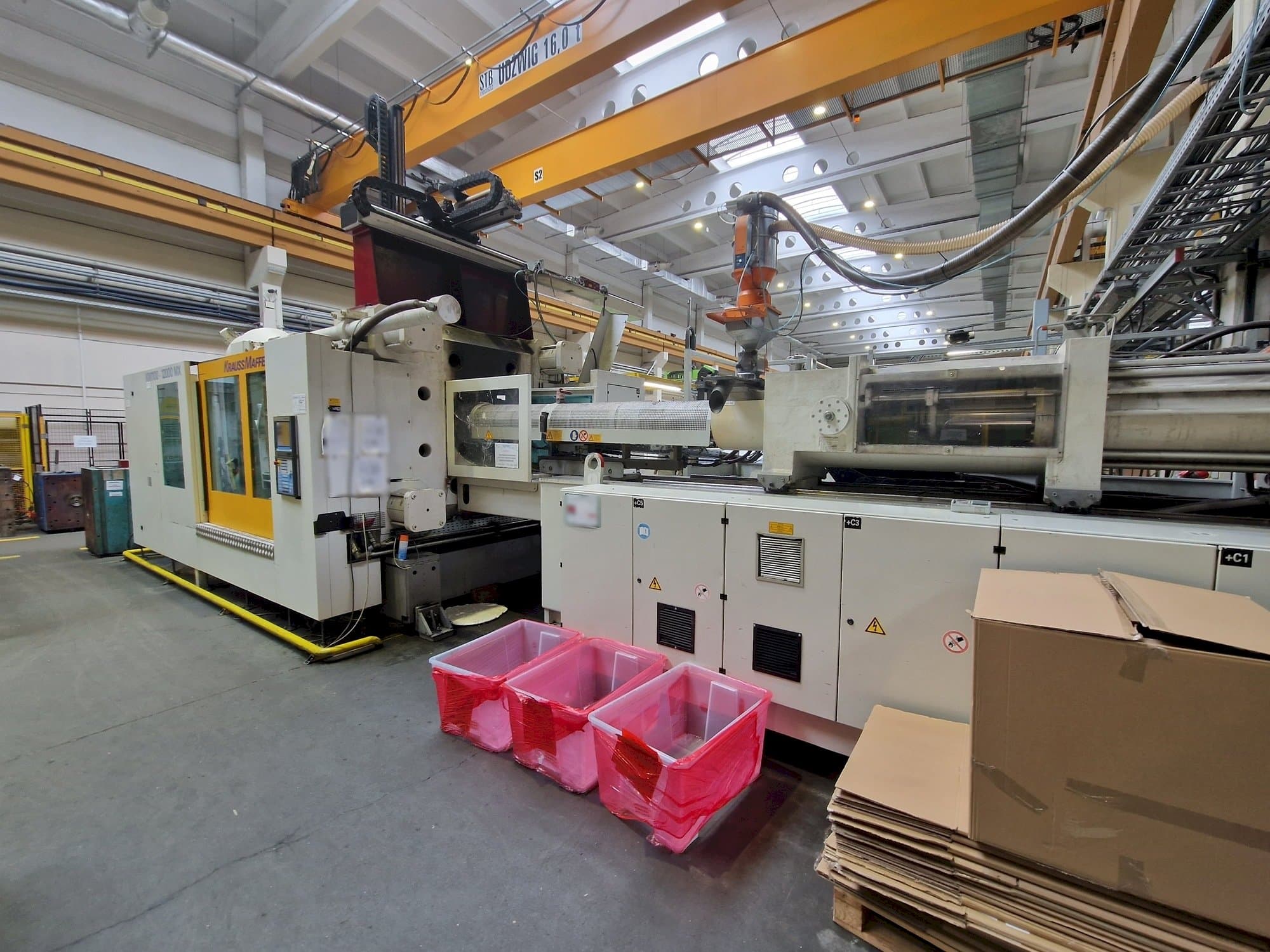 Vista Frontal  da Krauss Maffei 1100-12000 MX  máquina