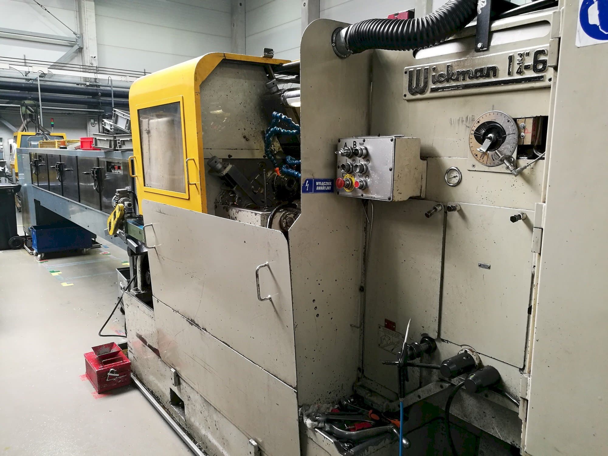 Vista Frontal  da Wickman 1  3/4"-6  máquina