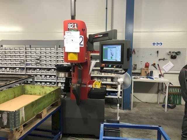 Vista Lateral Esquerda  da Haeger WT-824 4e  máquina