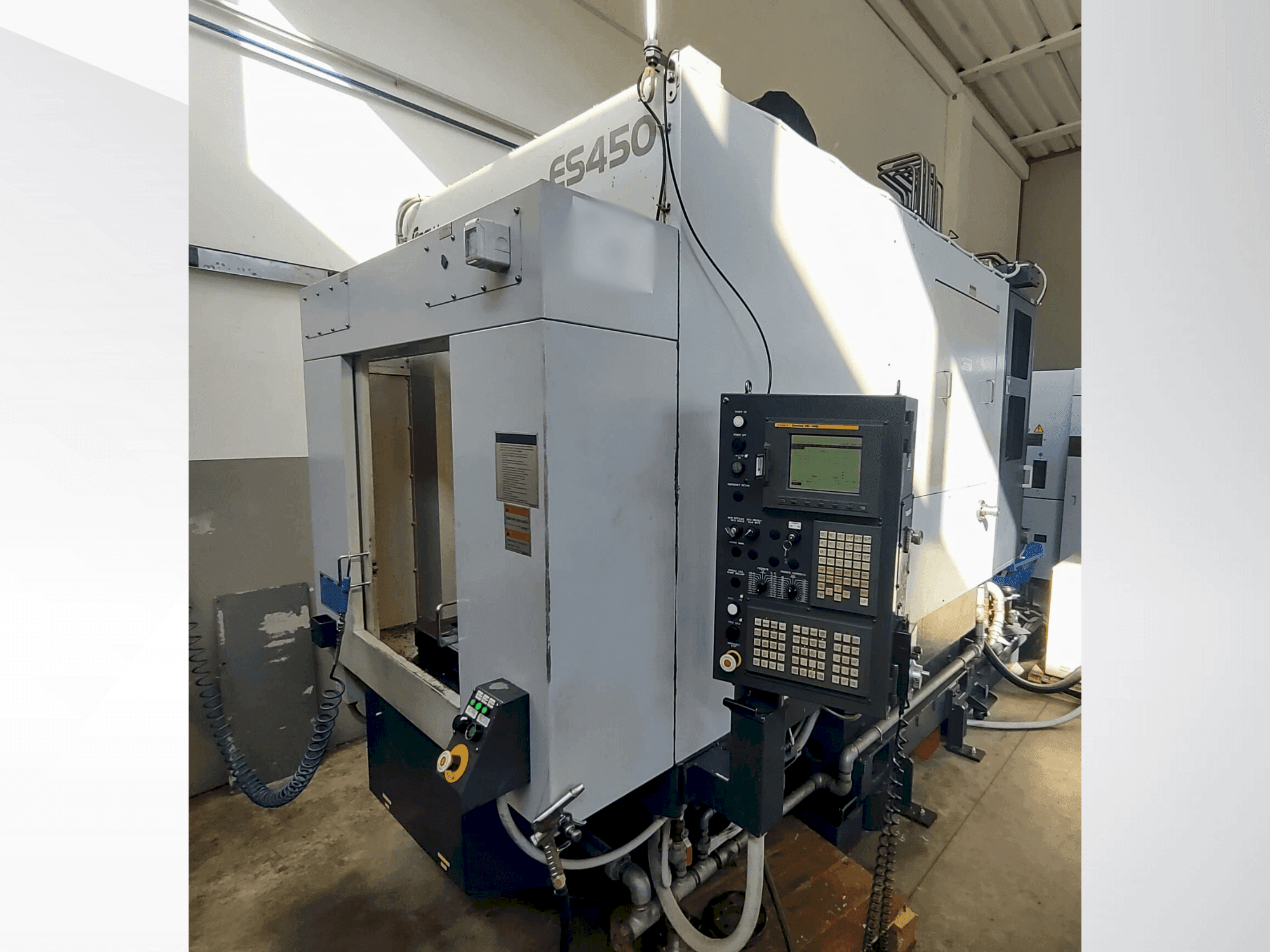 Vista Frontal  da Enshu ES450  máquina