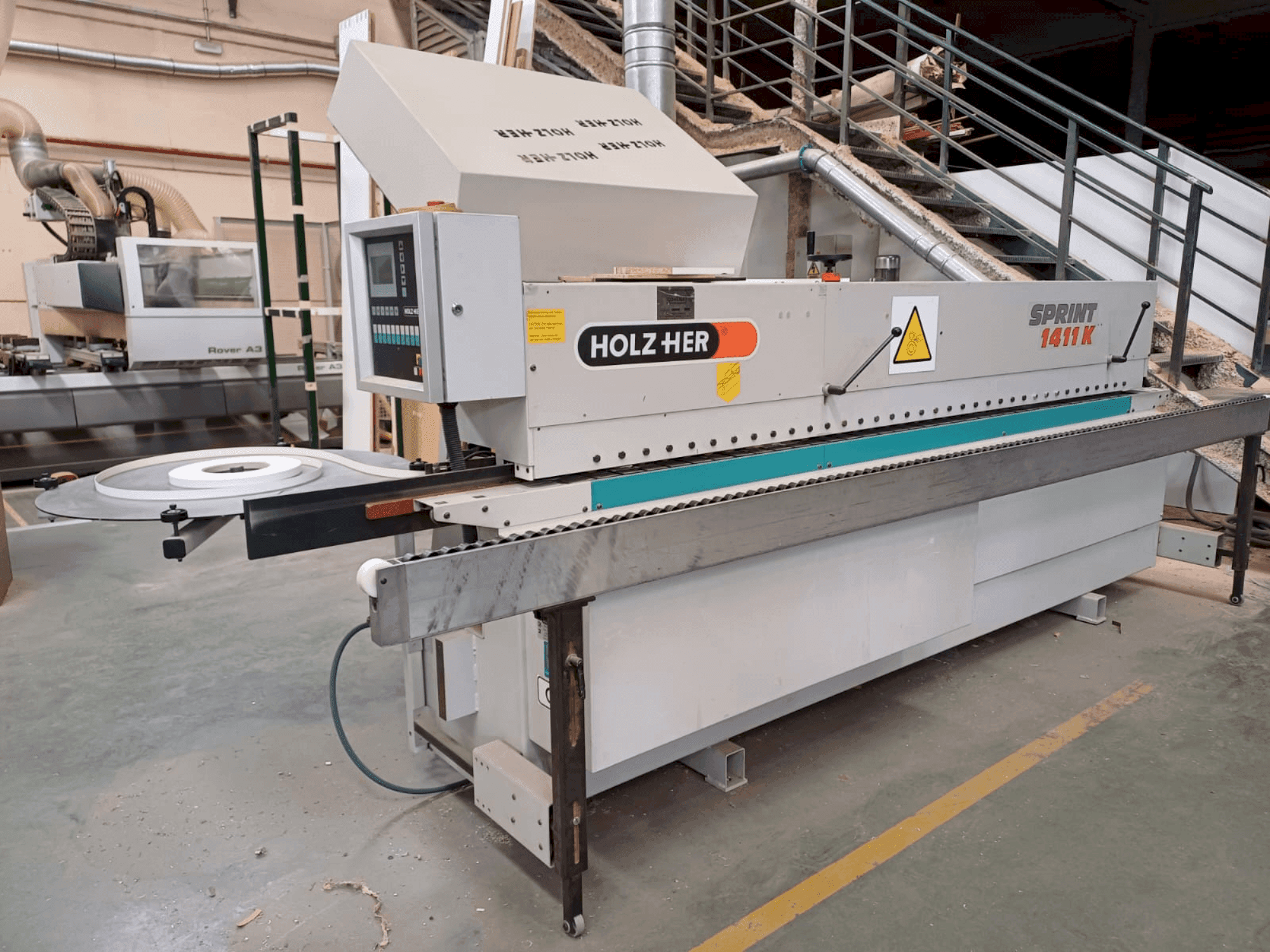 Vista Frontal  da HOLZHER SPRINT 1411K  máquina
