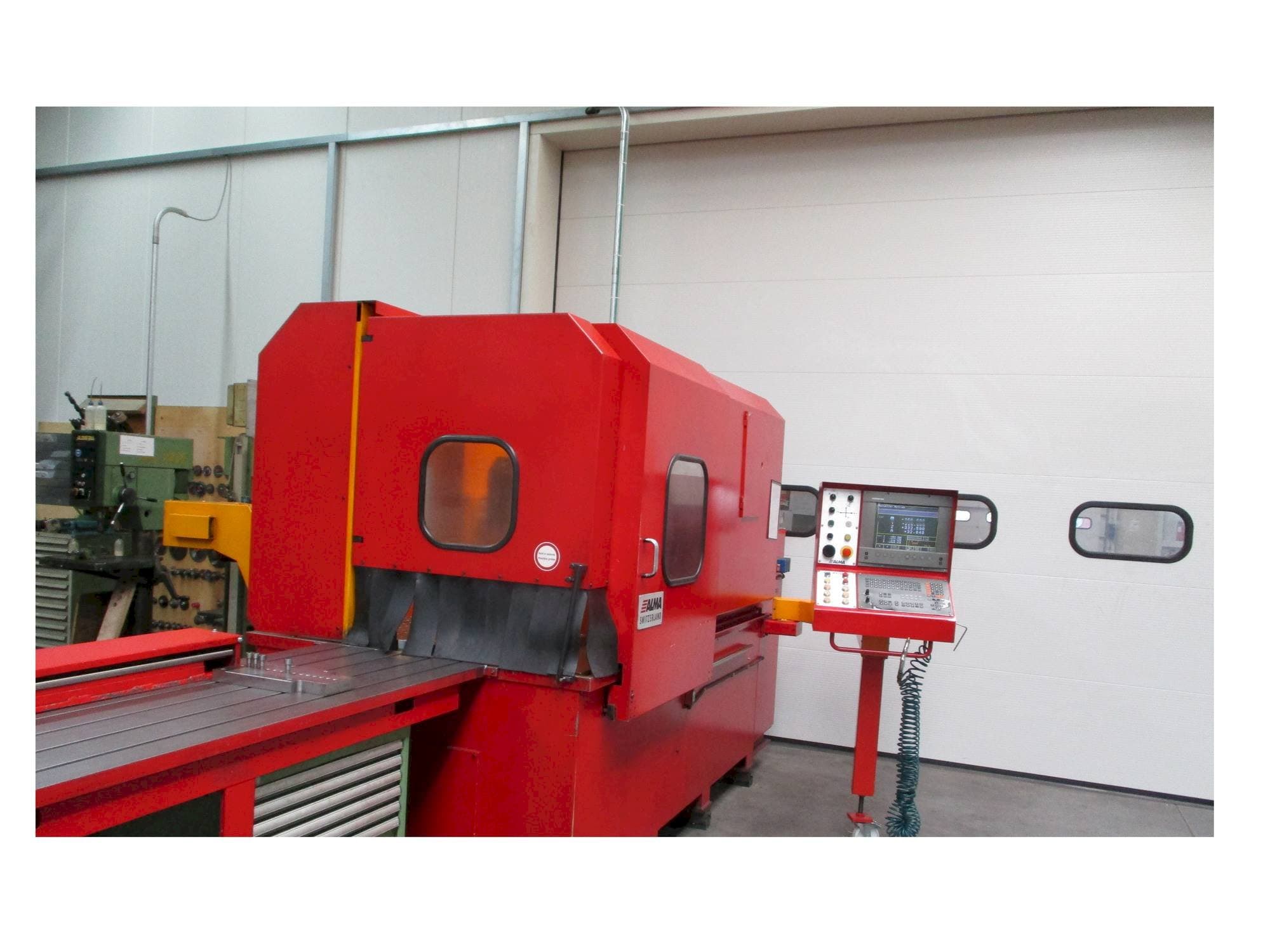 Vista Frontal  da ALMA SWITZERLAND Alma Hbz-500  máquina