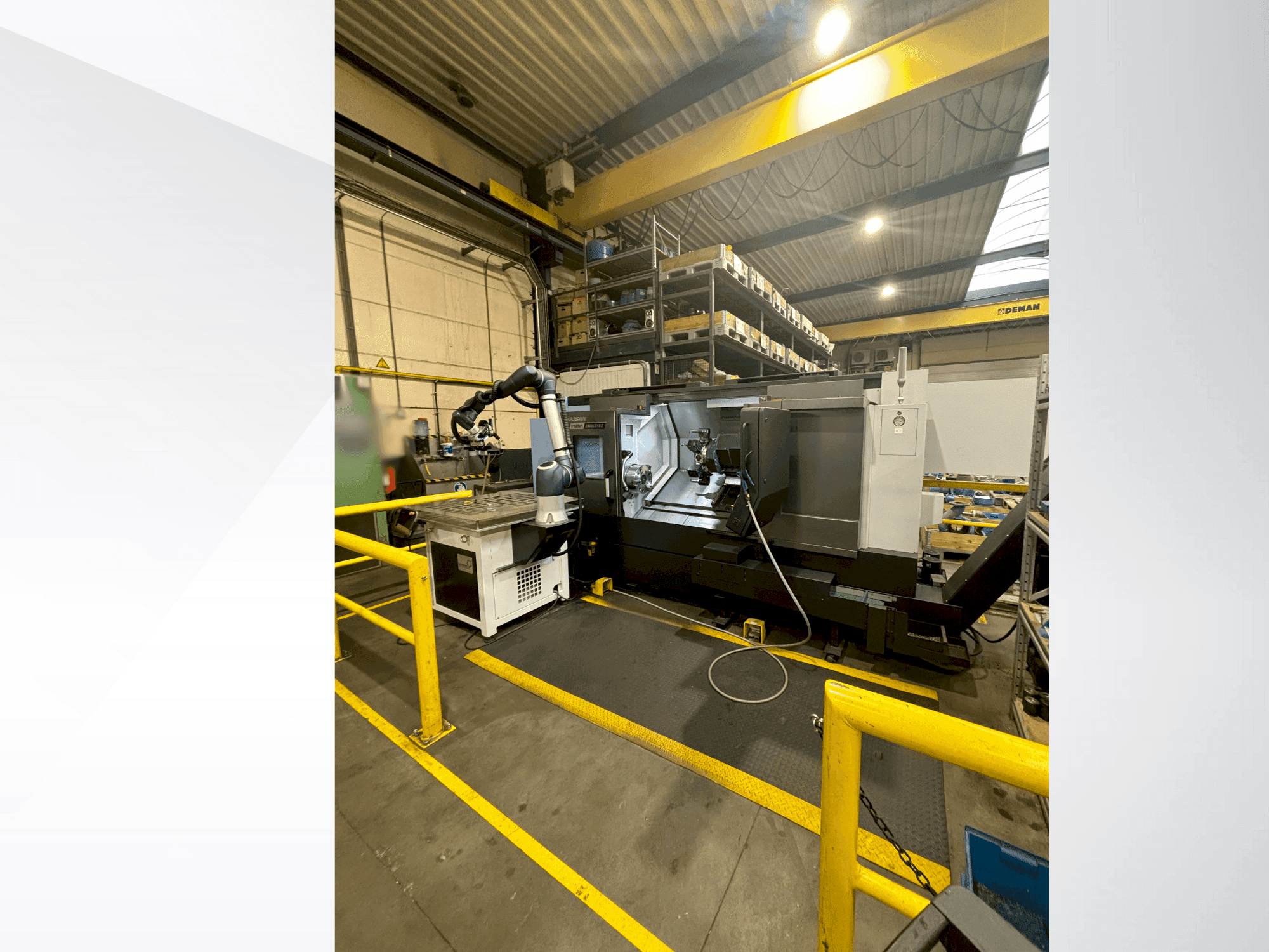 Vista Frontal  da DOOSAN PUMA 2600LSYB II  máquina