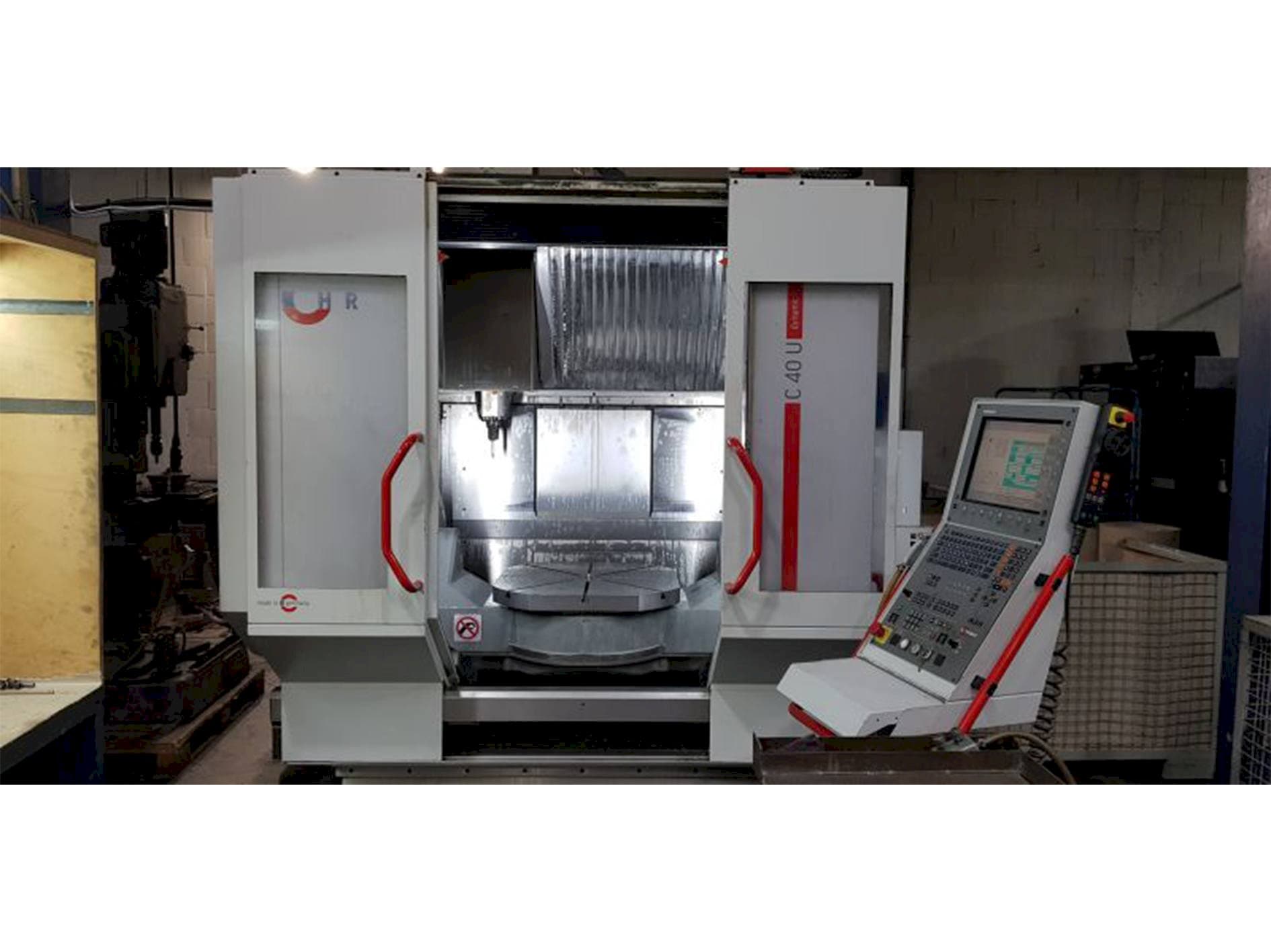 Vista Frontal  da HERMLE C40 U MT  máquina