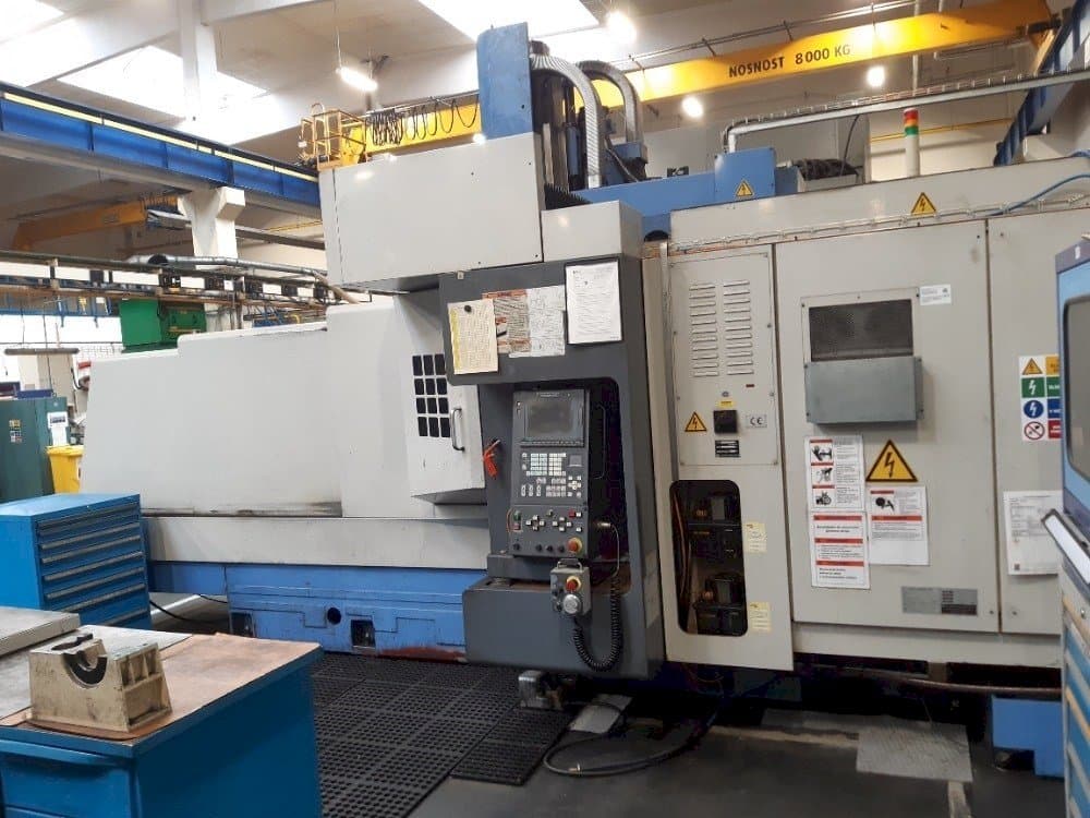 Vista Frontal  da Mazak FJV 35/80  máquina