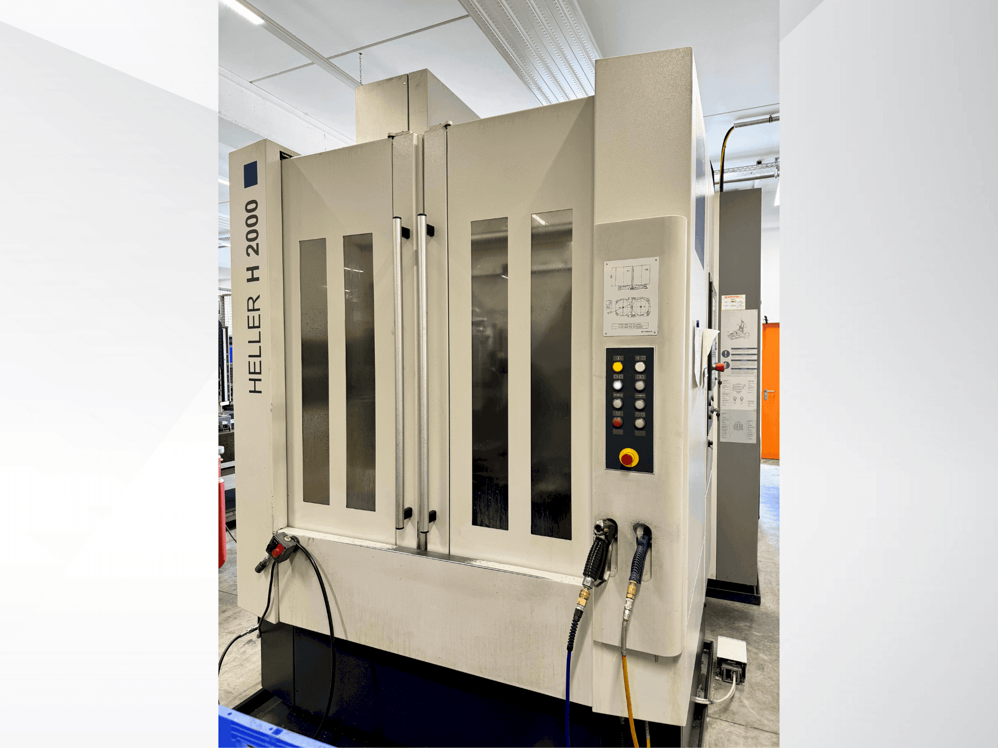 Vista Frontal  da HELLER H2000  máquina