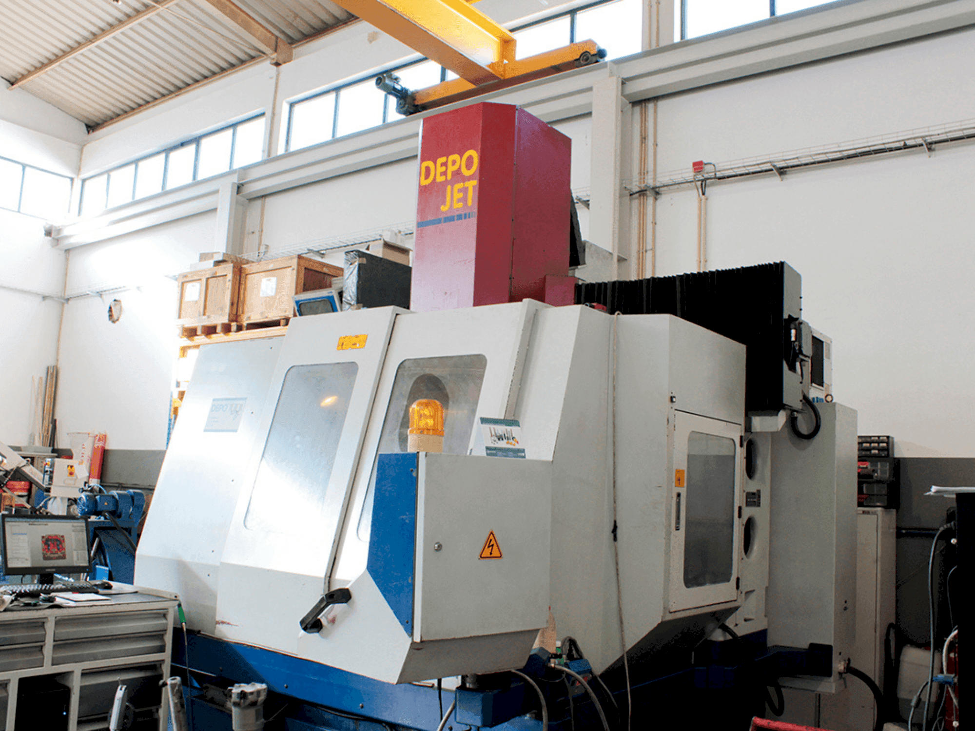 Vista Frontal  da DEPO Jet  máquina