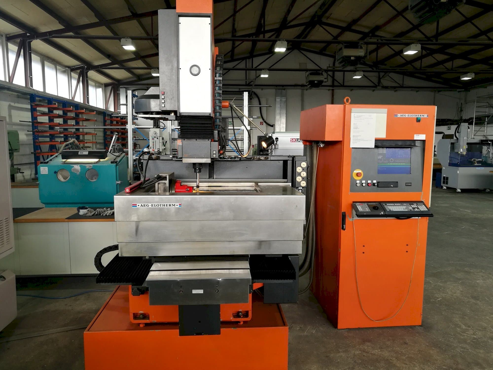 Vista Frontal  da AEG-Elotherm Elbomat 222 BA  máquina