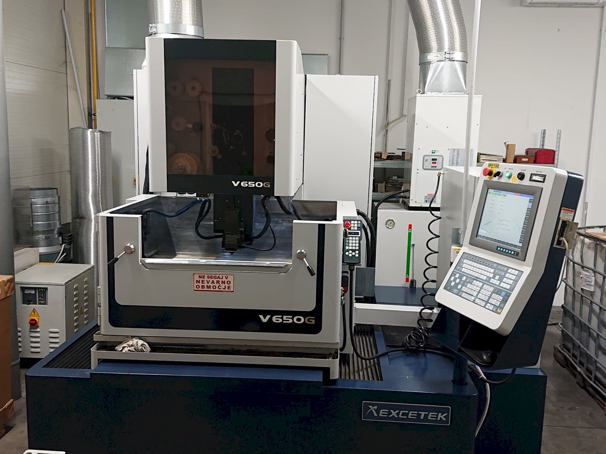 Vista Frontal  da EXCETEK V650G  máquina