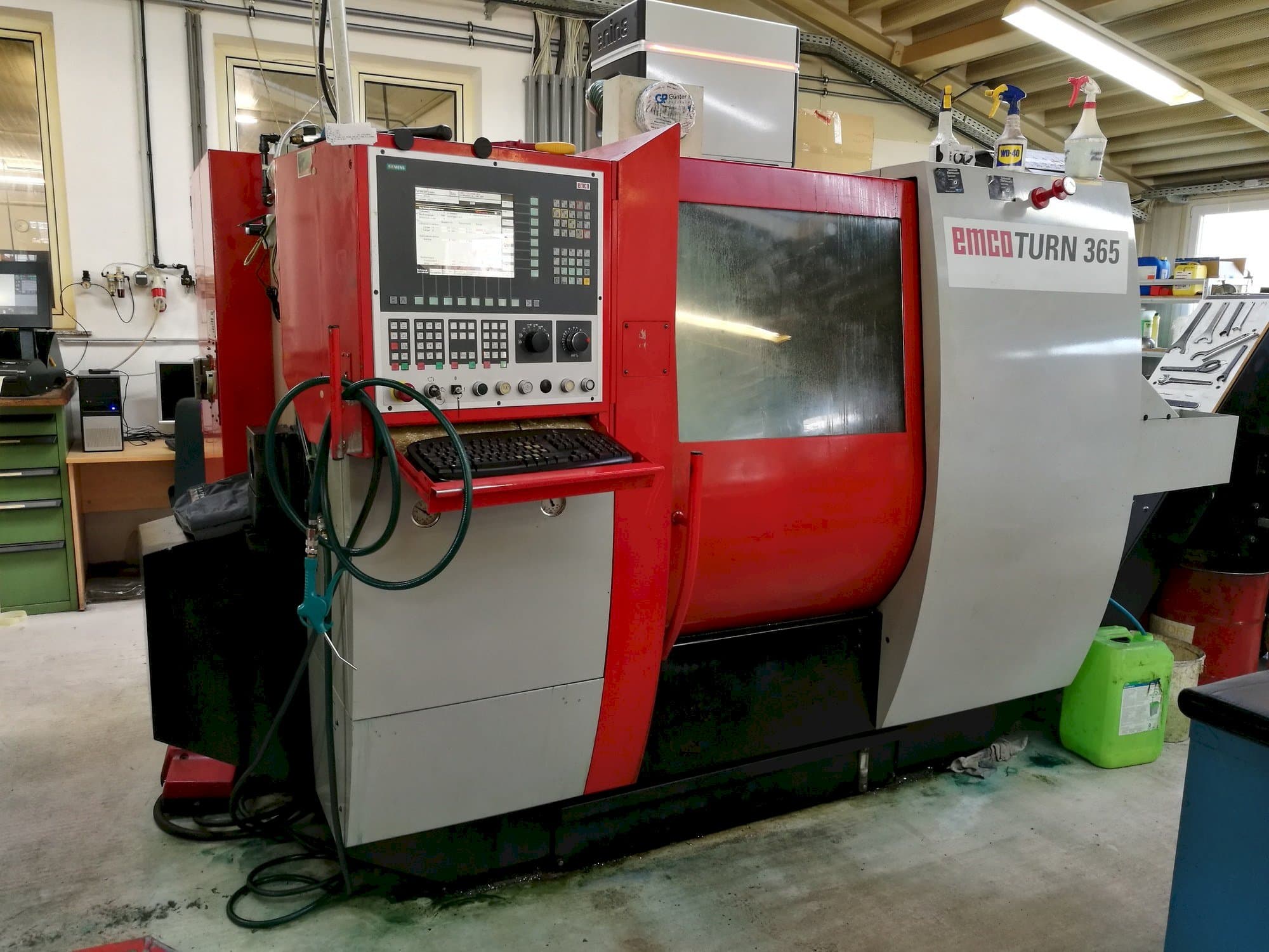 Vista Esquerda  da EMCO TURN 365  máquina
