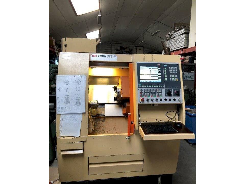 Vista Frontal  da EMCO TURN 325-II  máquina