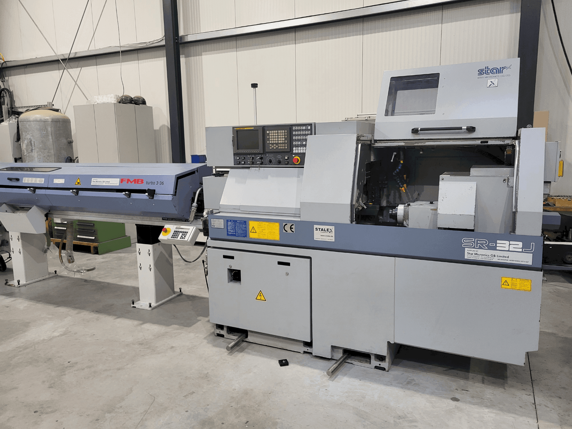 Vista Frontal  da Star SR-32J  máquina