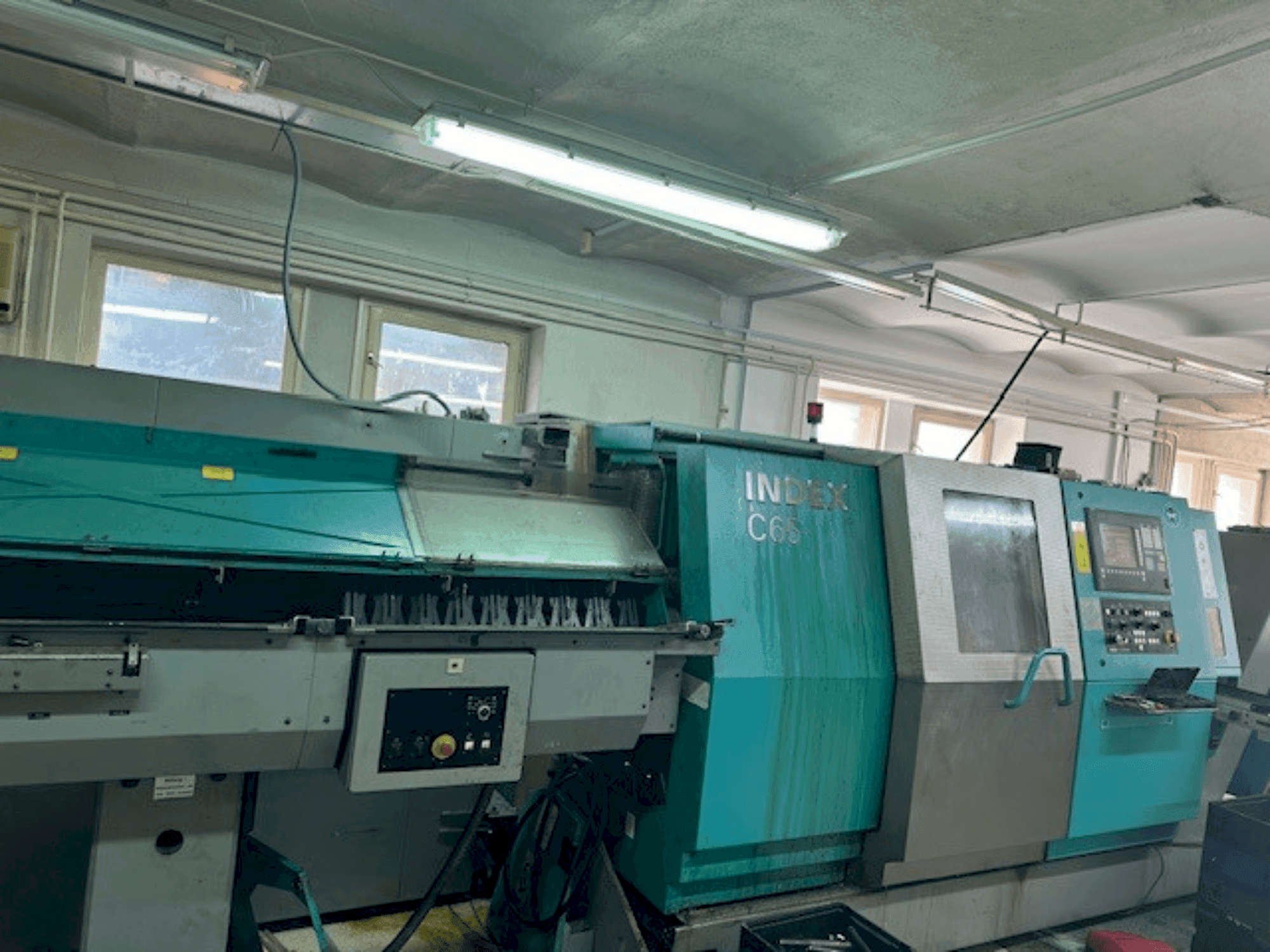 Vista Frontal  da Index C65  máquina