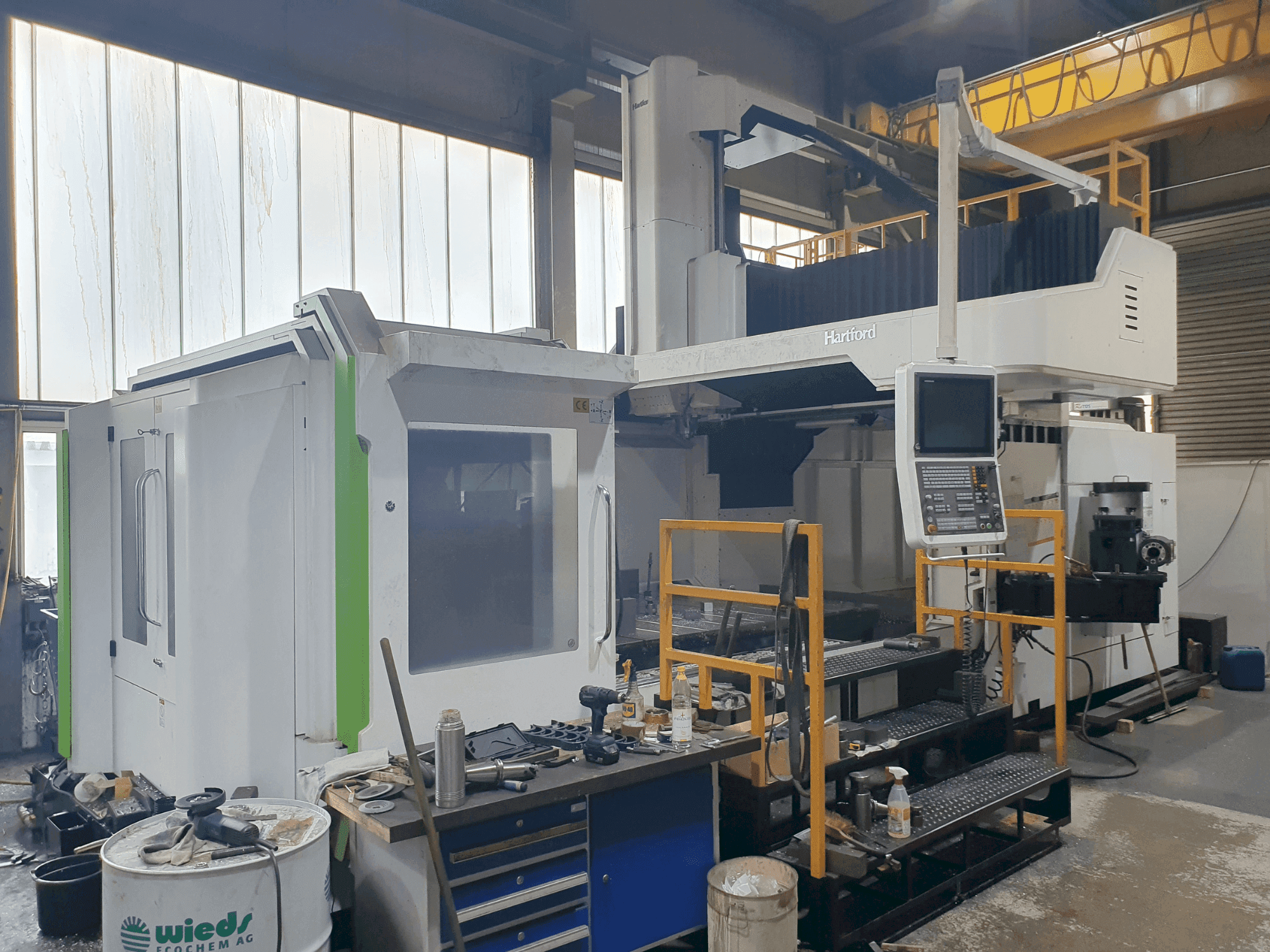 Vista Frontal  da HARTFORD HSA 320  máquina