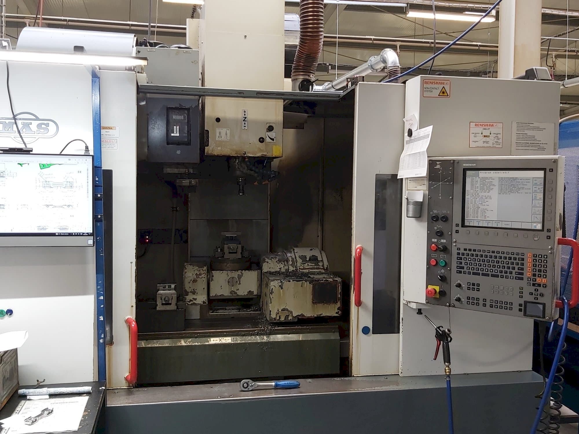 Vista Frontal  da KOVOSVIT MAS MCV 1016 Quick  máquina