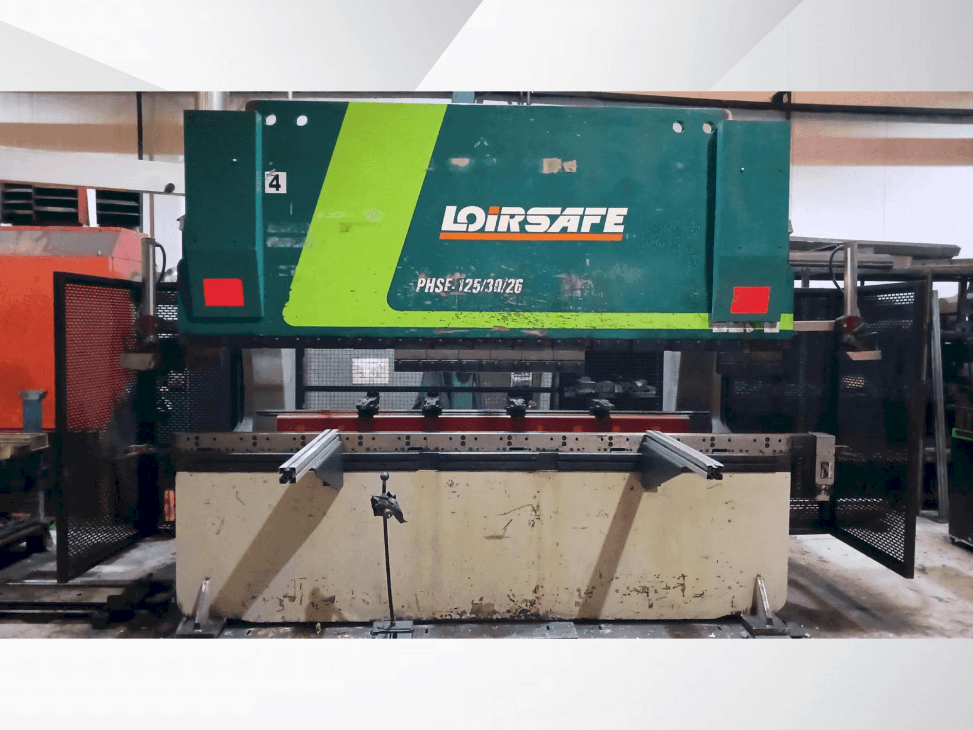 Vista Frontal  da LOIRE SAFE PHSE-125/30/26  máquina