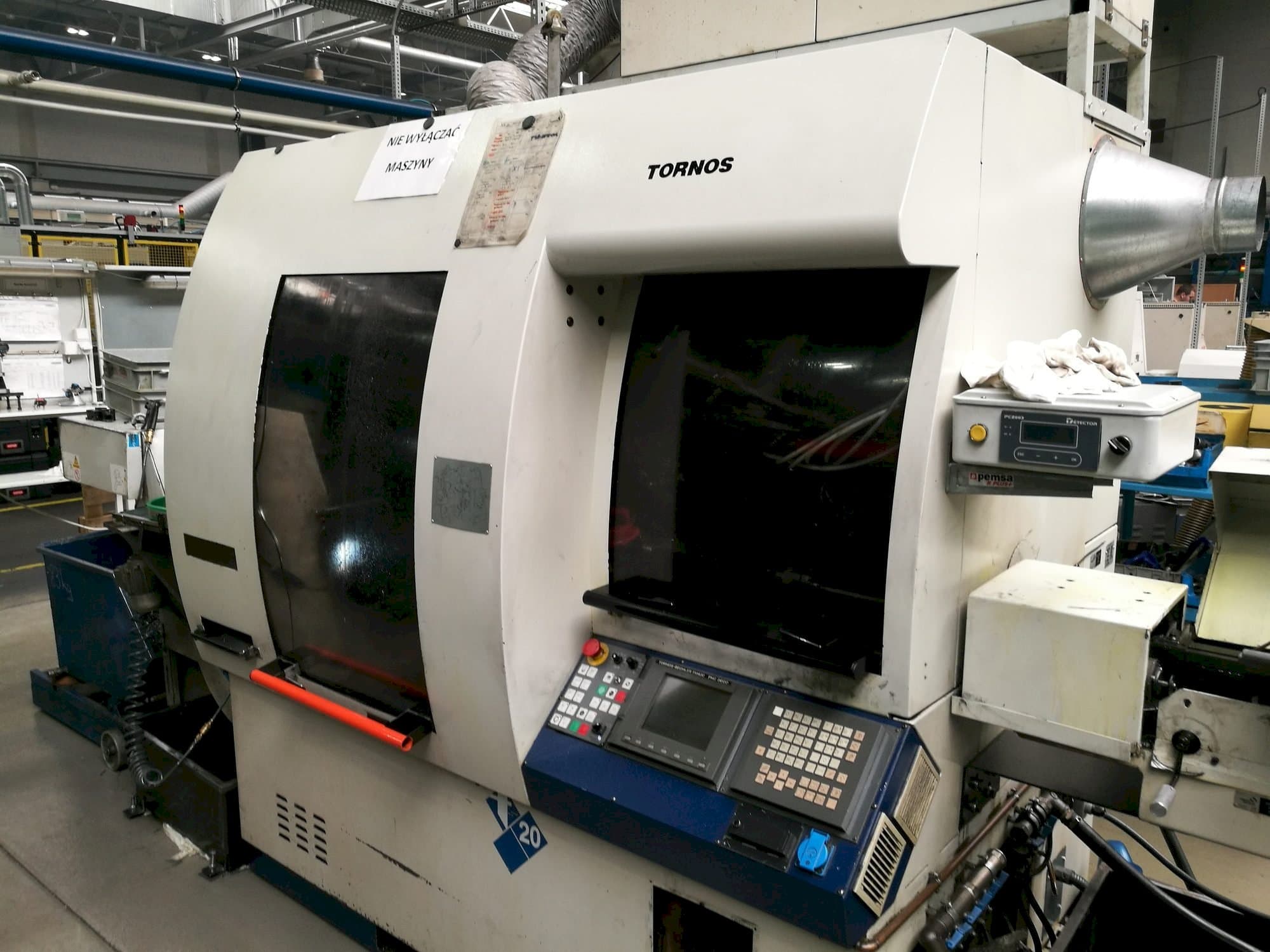 Vista Frontal  da Tornos Deco-2000/20  máquina