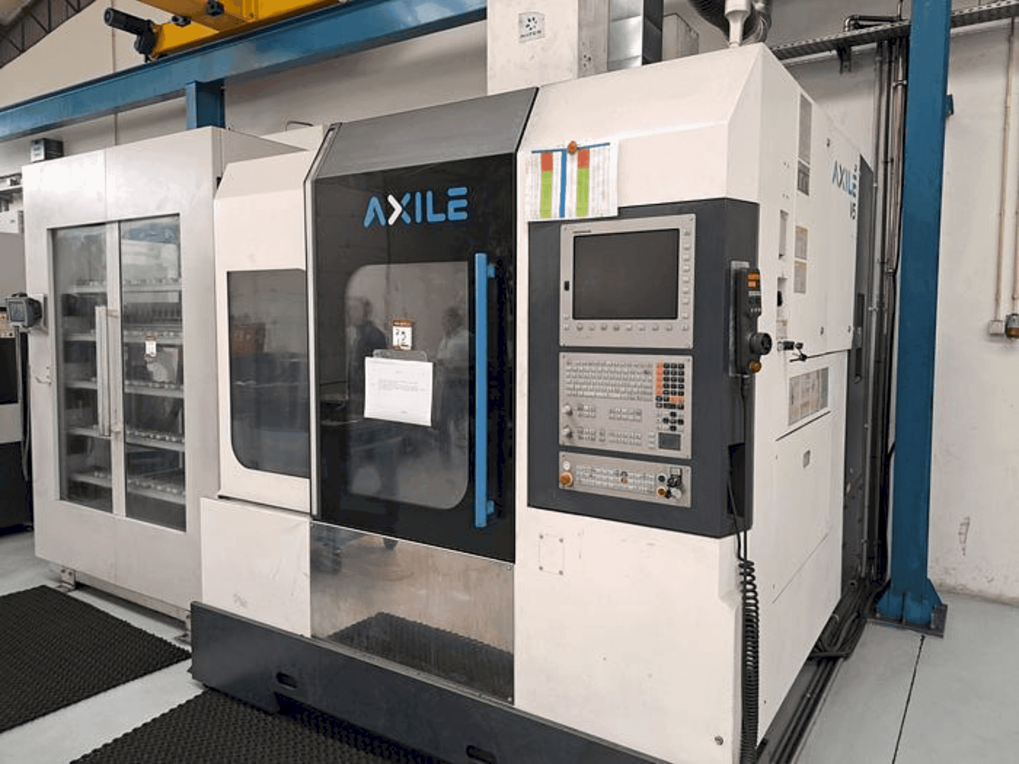 Vista Frontal  da AXILE V5  máquina