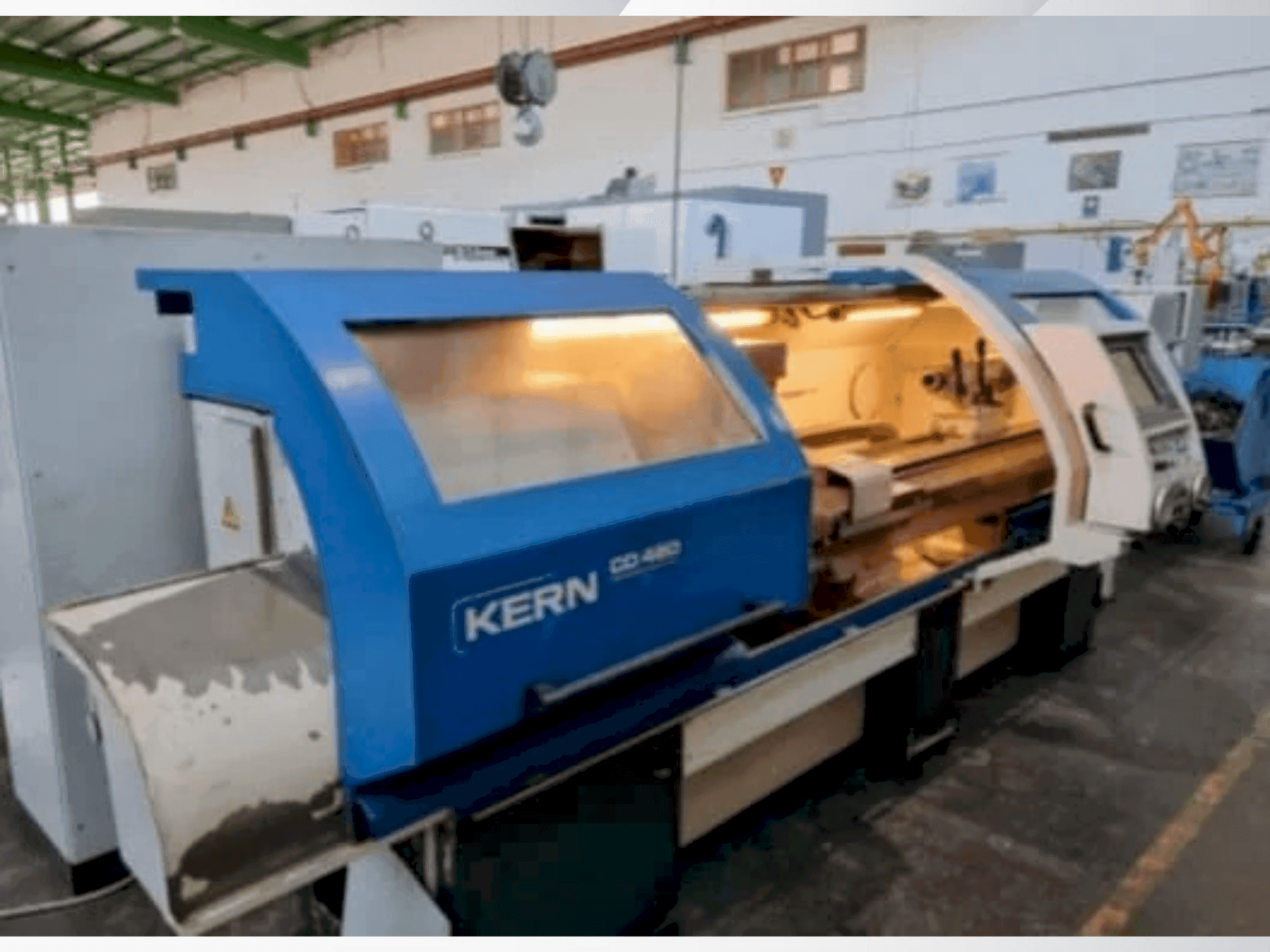 Vista Frontal  da KERN CD 480/2000  máquina