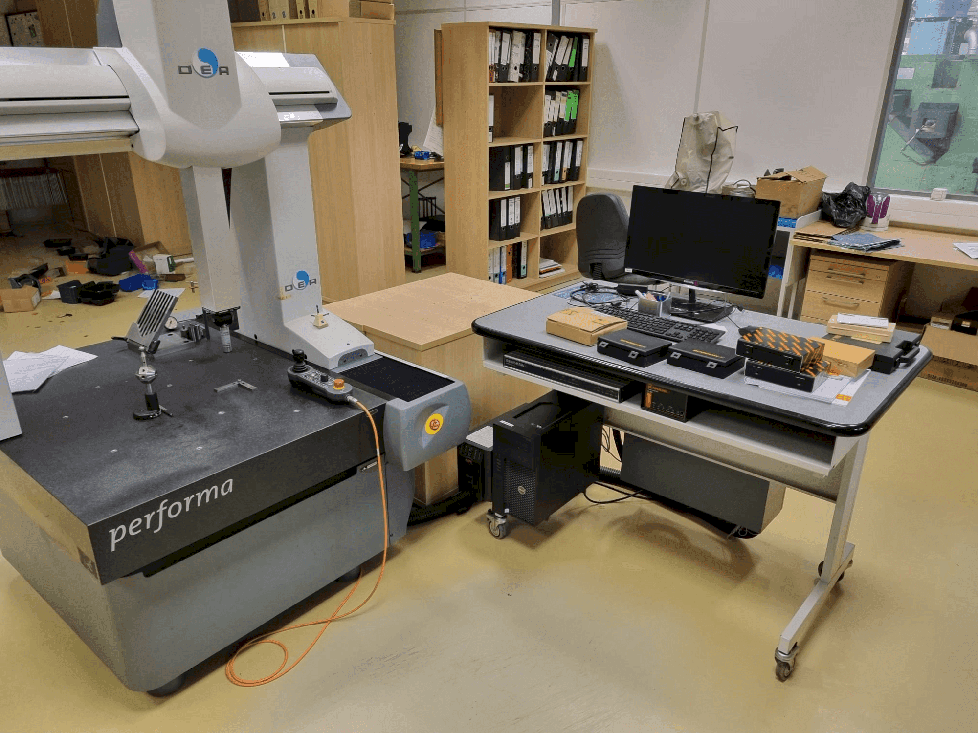 Vista Frontal  da DEA Global 070705 performa  máquina