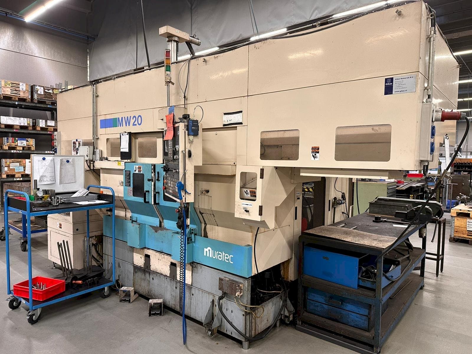 Vista Frontal  da Muratec MW20  máquina