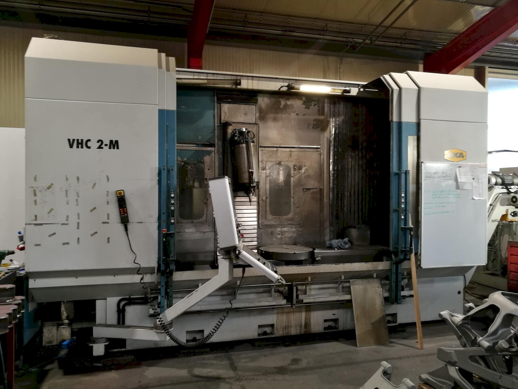 Vista Frontal  da AXA VHC 2-M  máquina