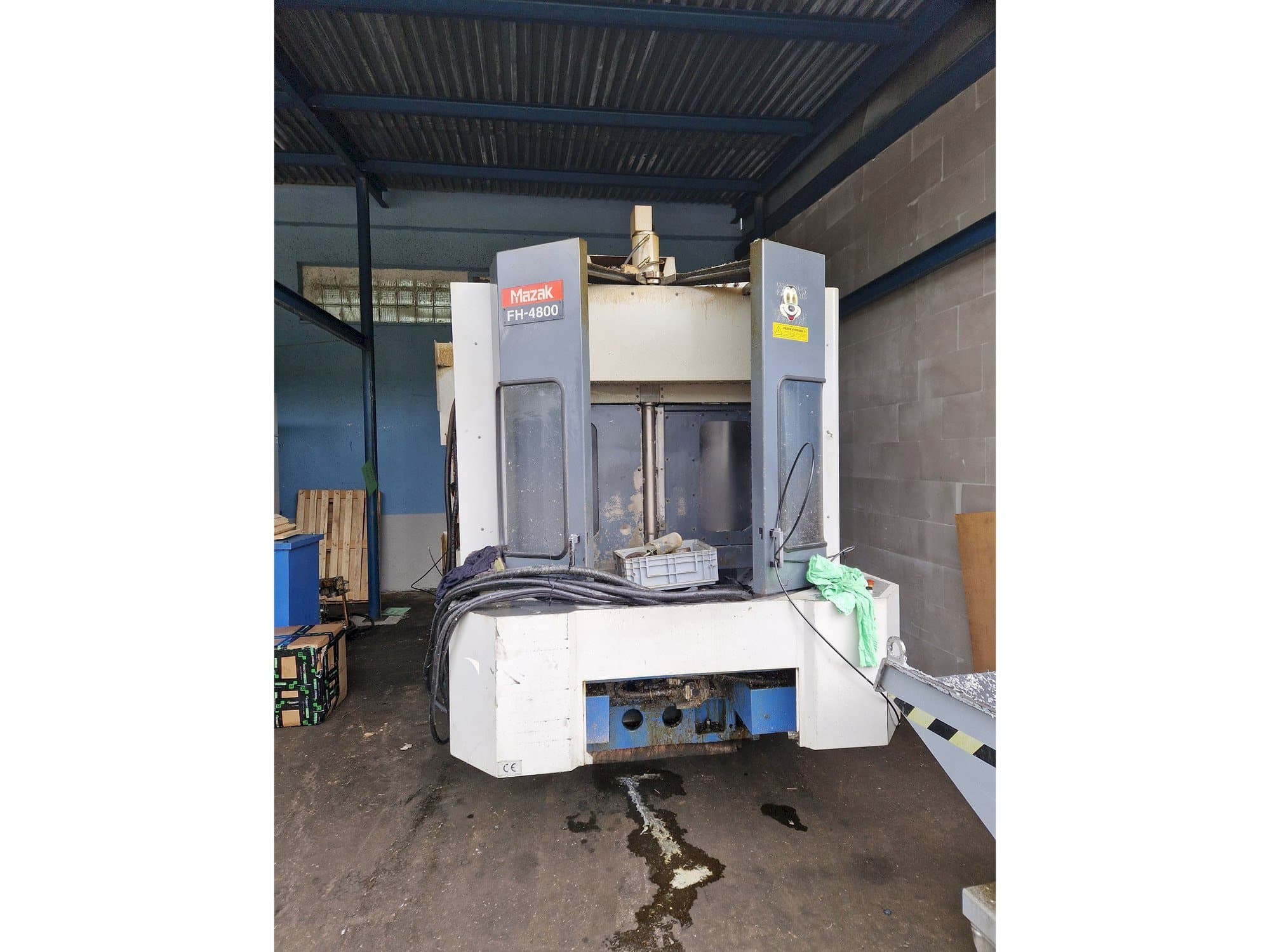 Vista Frontal  da Mazak FH-4800  máquina