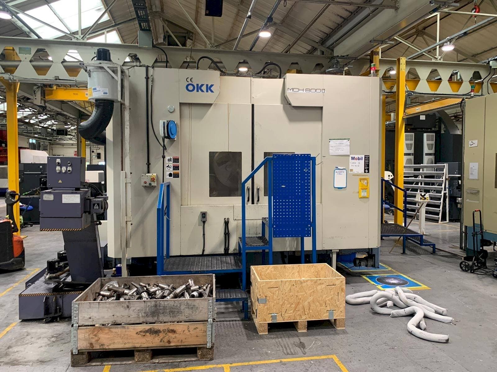 Vista Frontal  da OKK MCH 800II  máquina