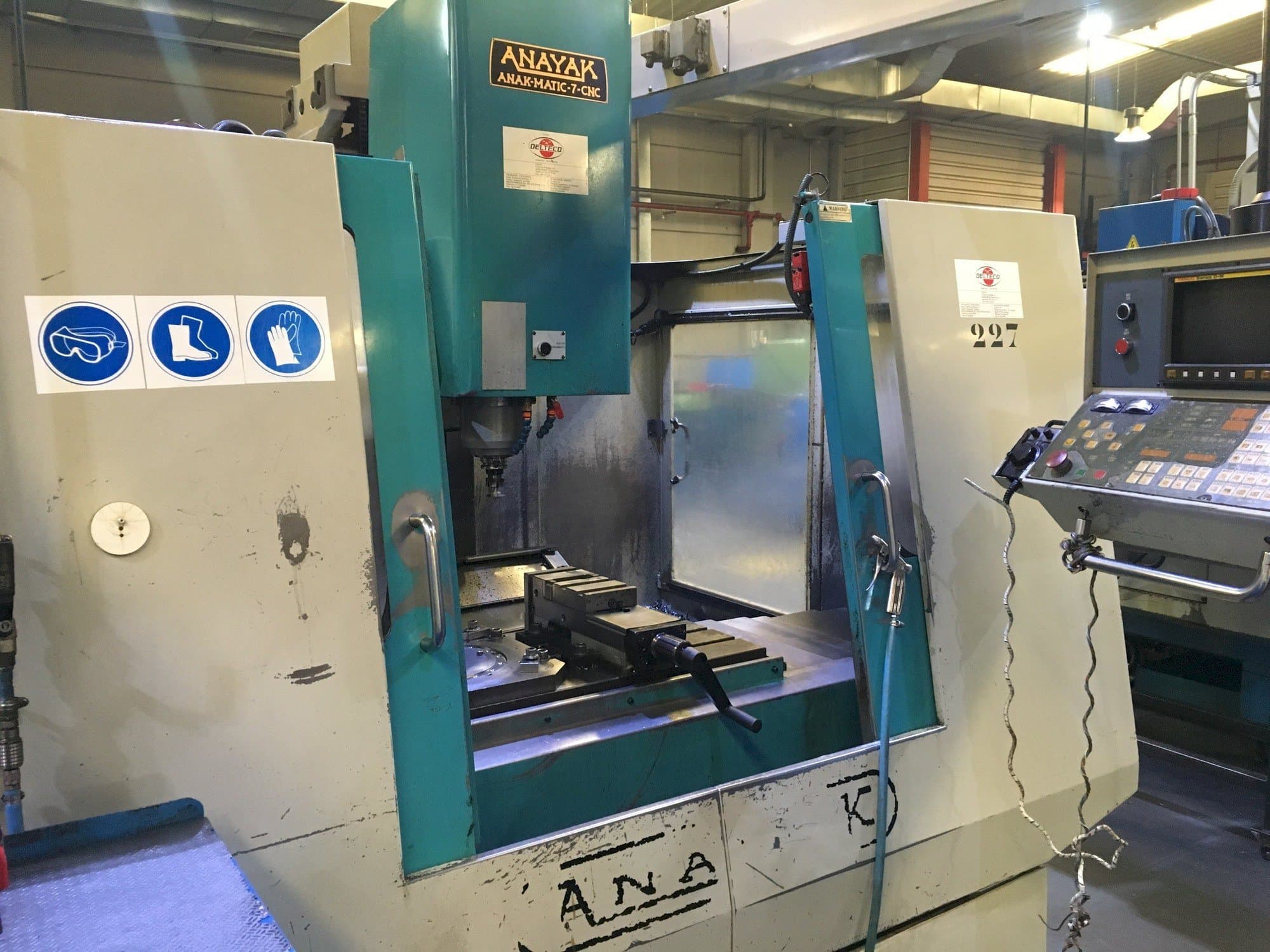 Vista Frontal  da ANAYAK ANAKMATIC-7  máquina