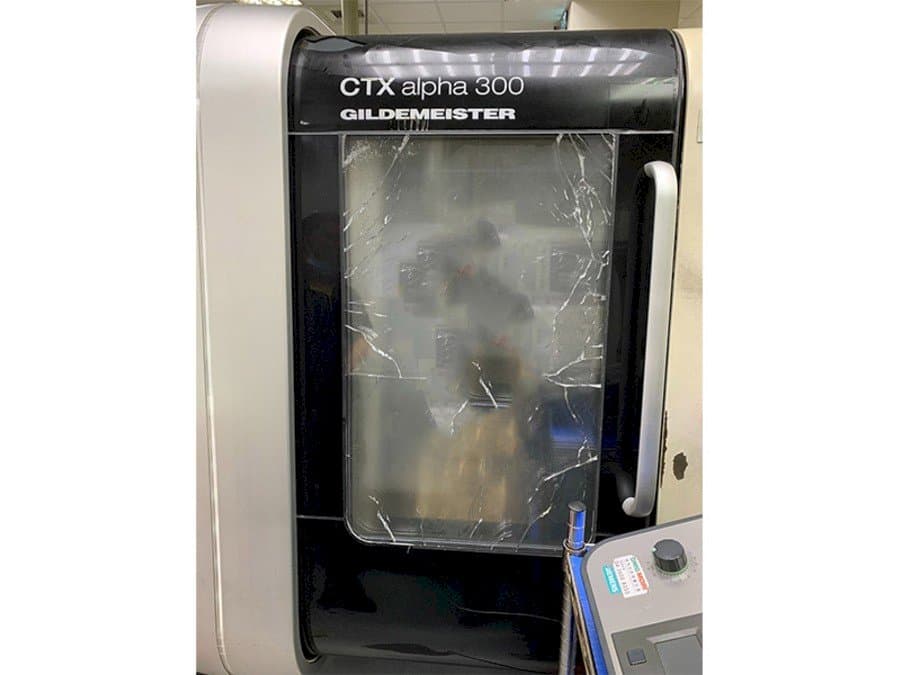 Vista Frontal  da Gildemeister CTX Alpha 300 V4  máquina
