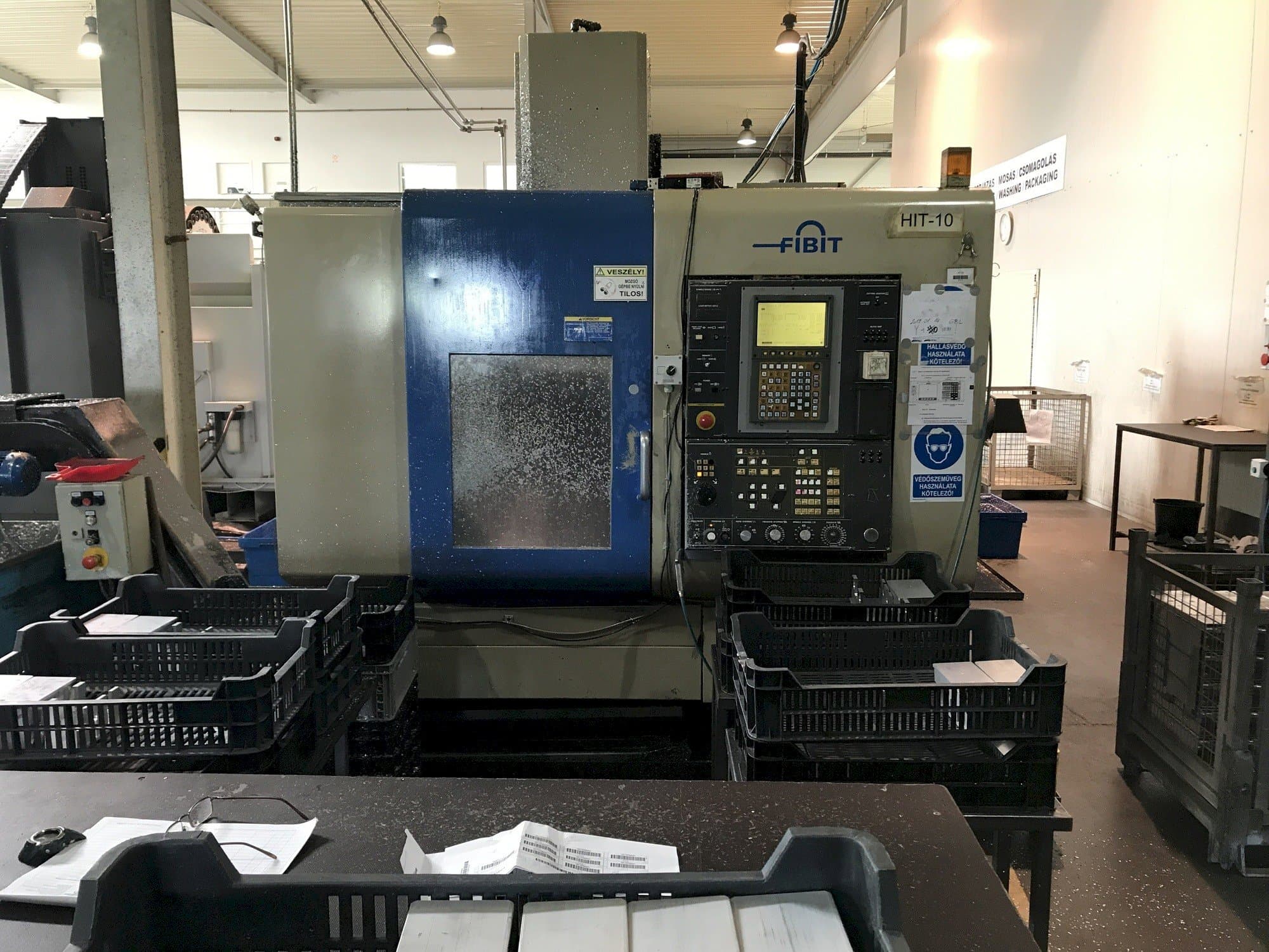 Vista Frontal  da HITACHI SEIKI VS40  máquina