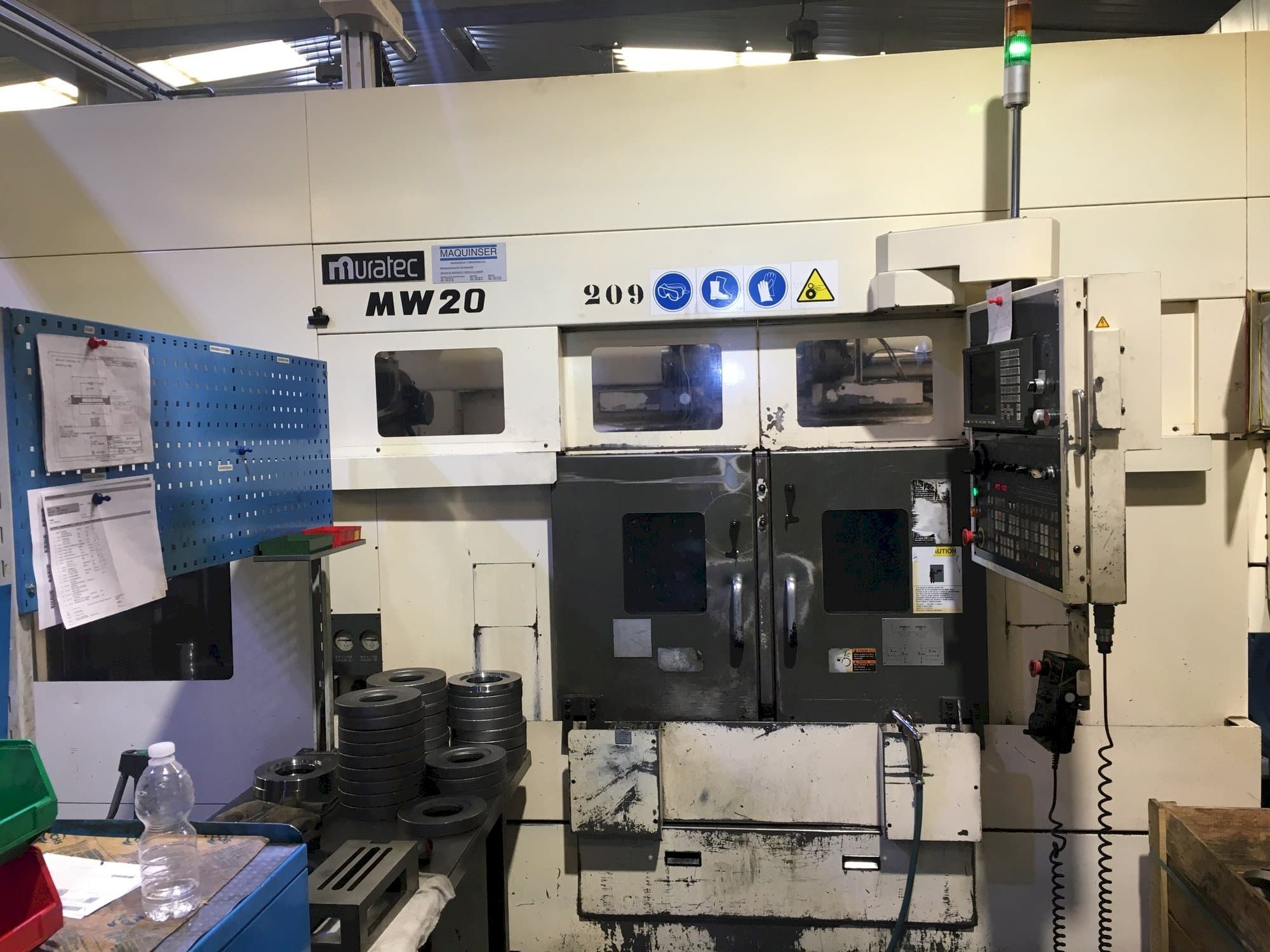 Vista Frontal  da Muratec MW20  máquina