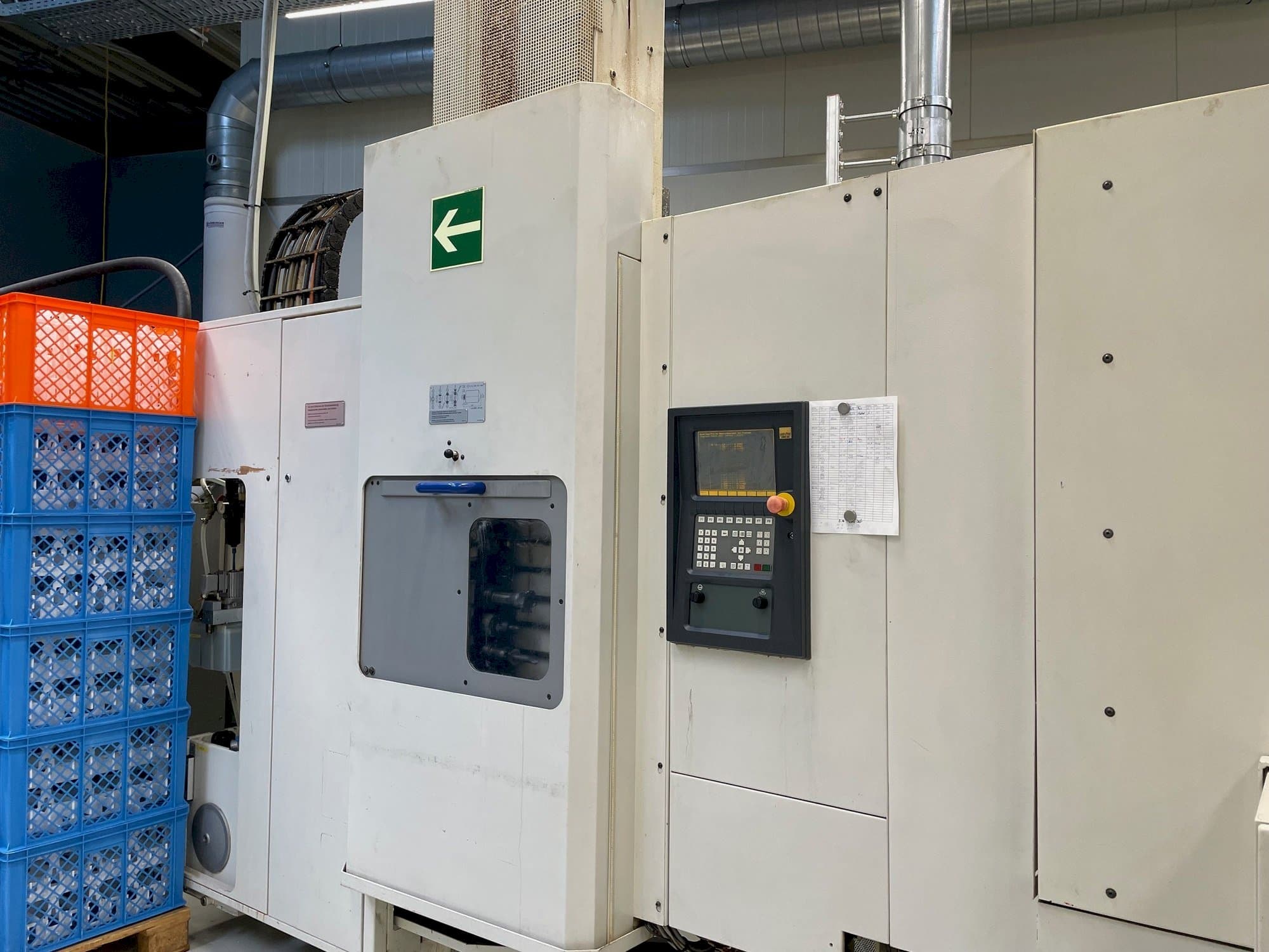 Vista Frontal  da HELLER MC 16  máquina