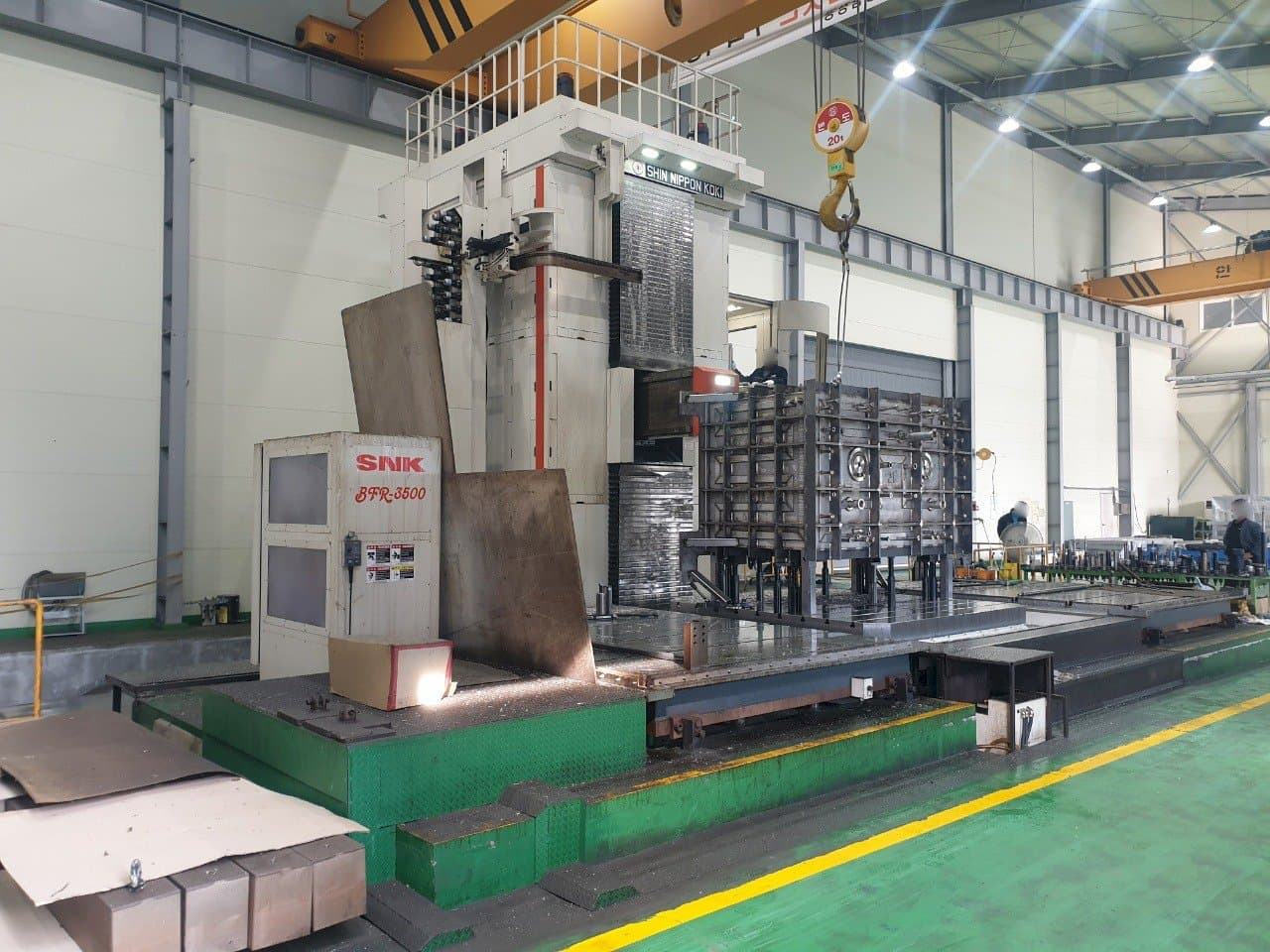 Vista Frontal  da SNK BFR-3500  máquina